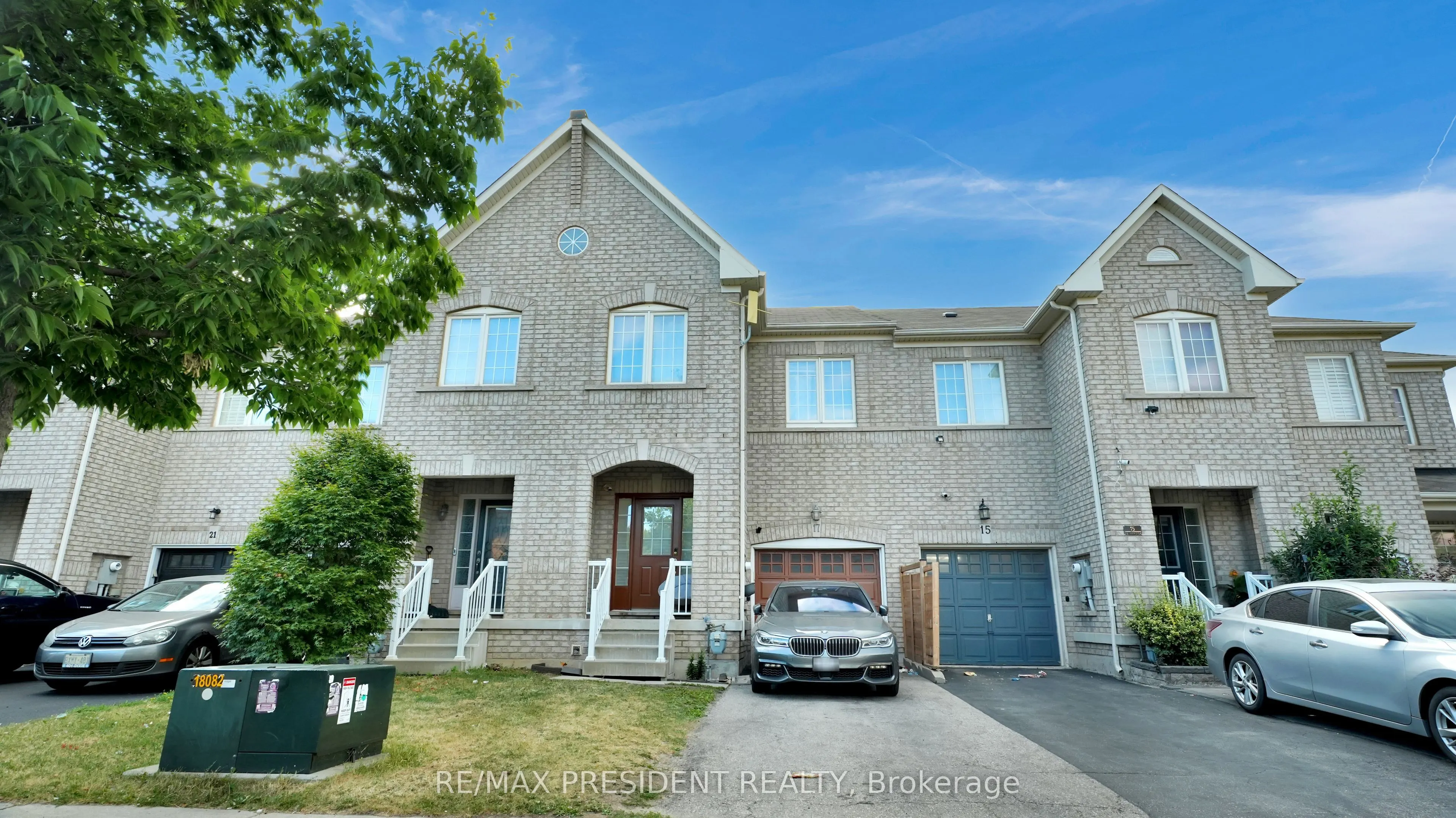 17 Frenchpark Circle