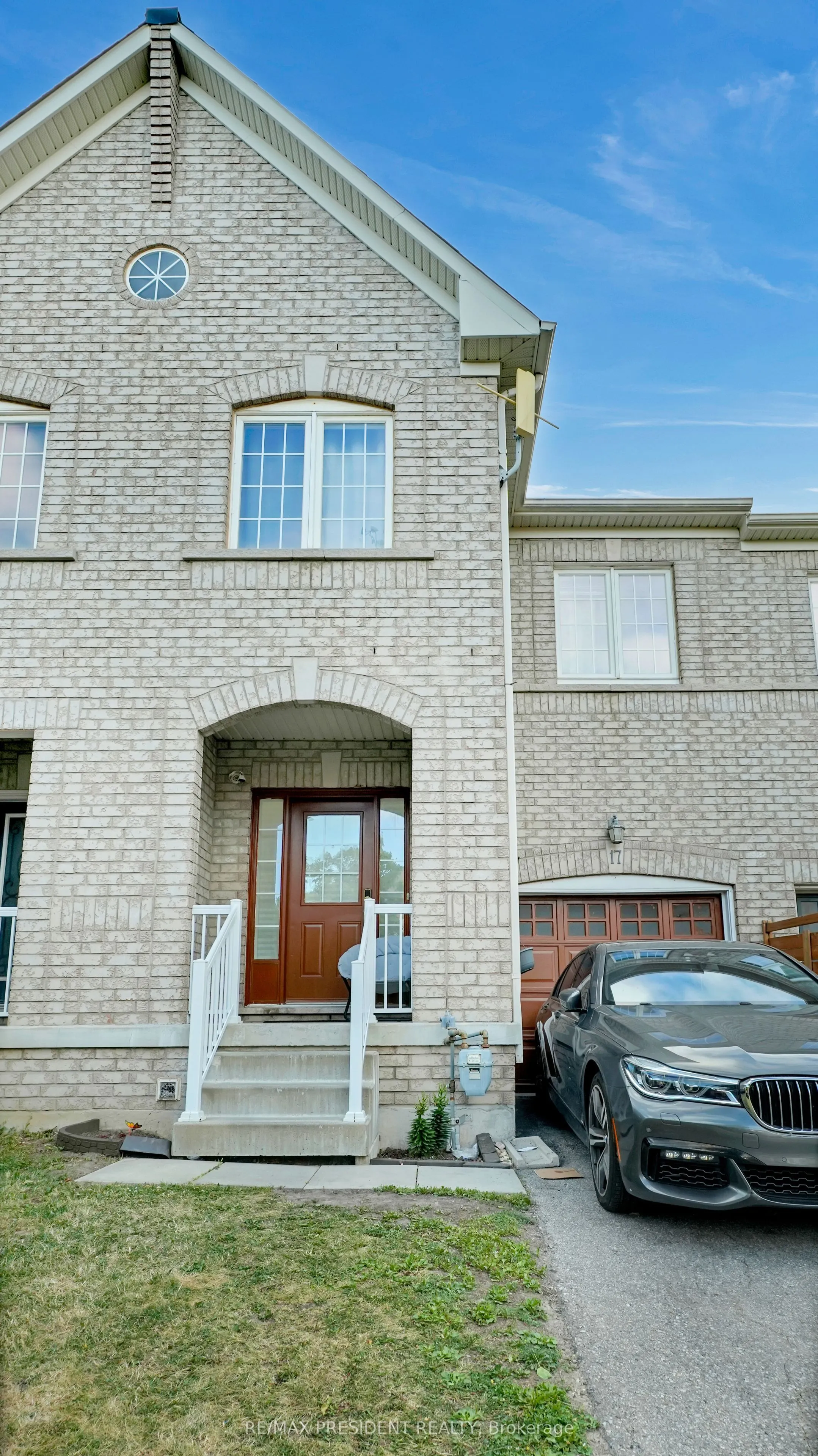 17 Frenchpark Circle