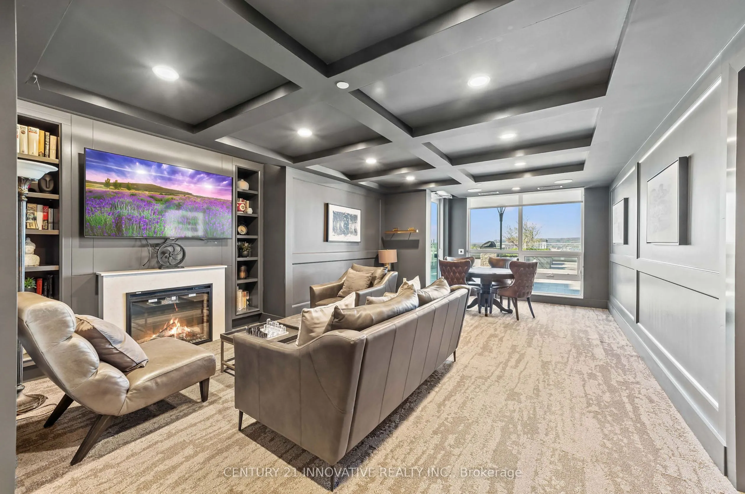 1050 Main St Street E, #520