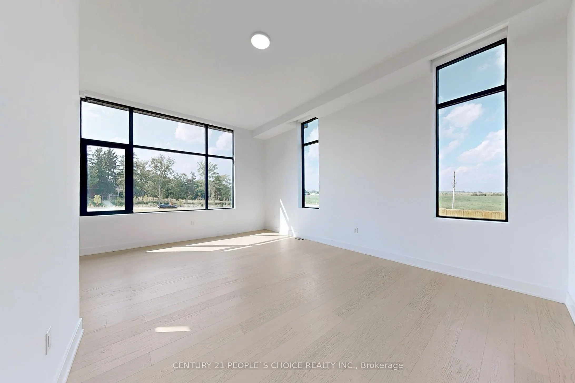 14 Sugarbush Court