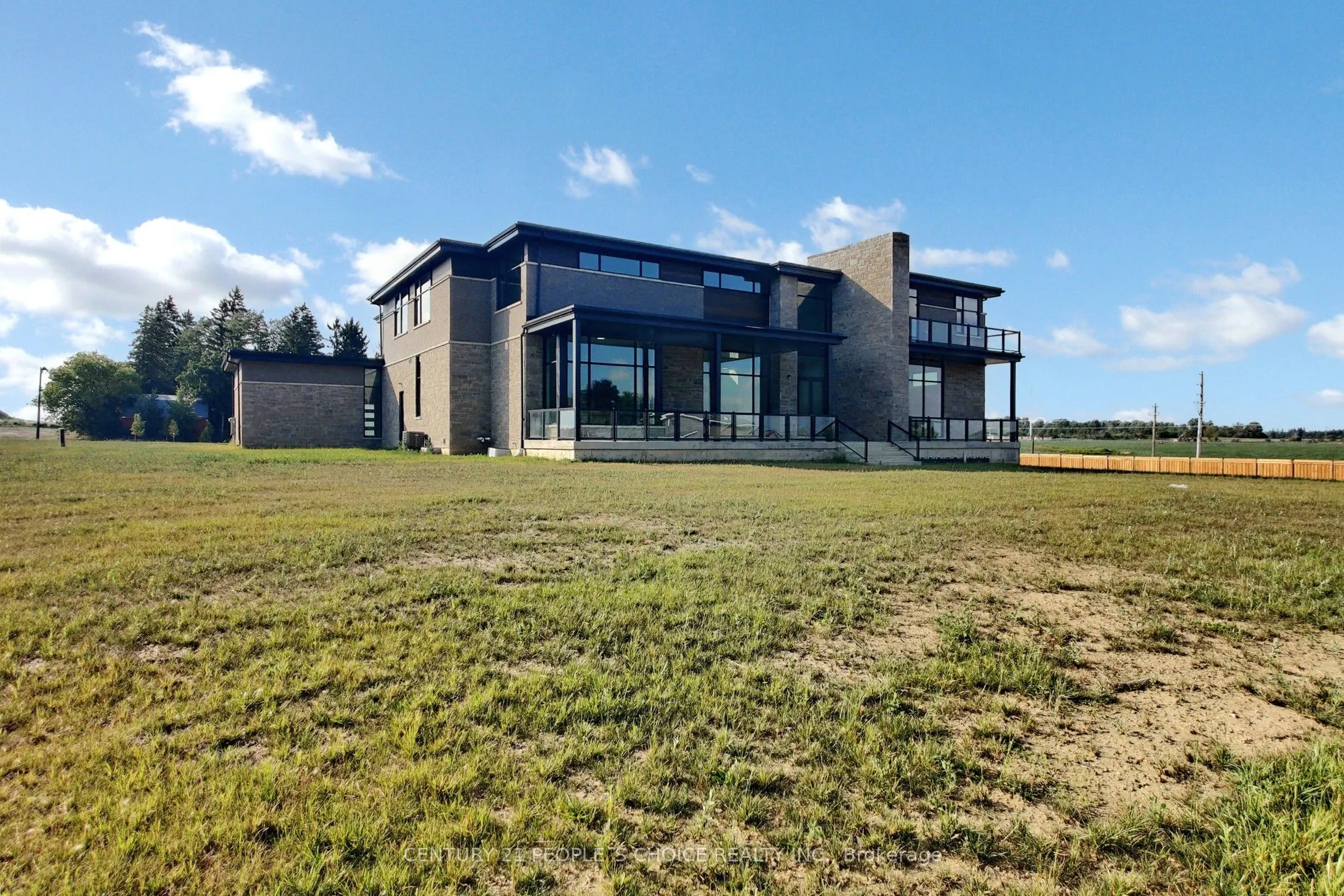 14 Sugarbush Court