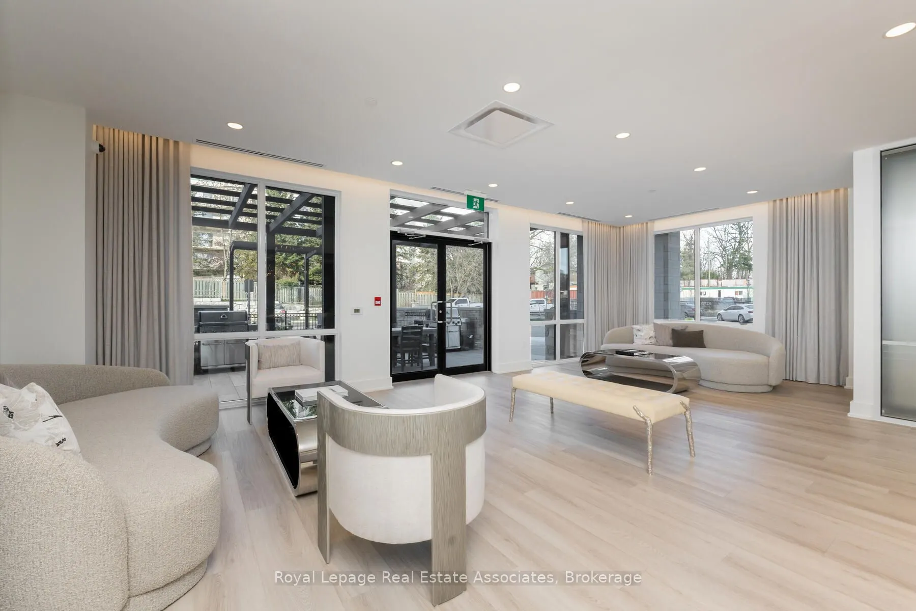 42 Mill Street, #303