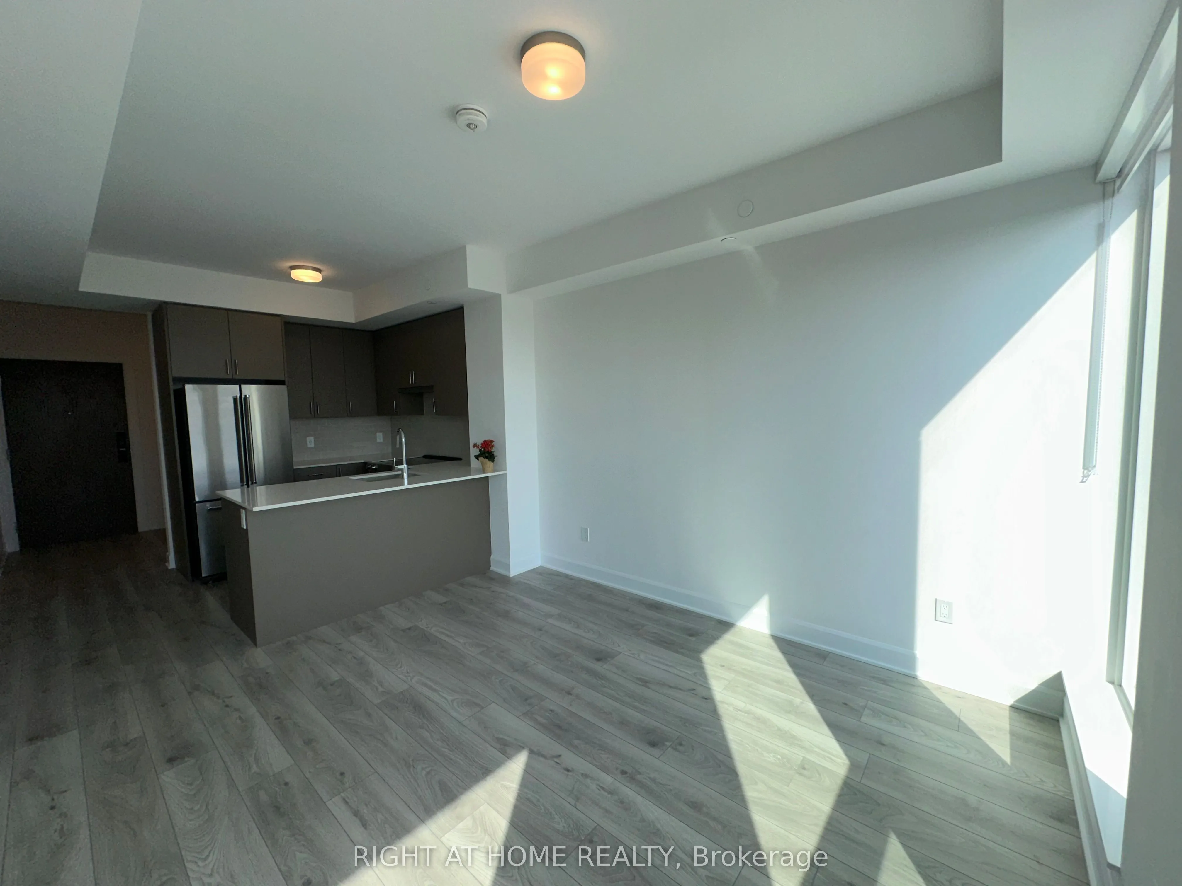 3240 William Coltson Ave Avenue, #603