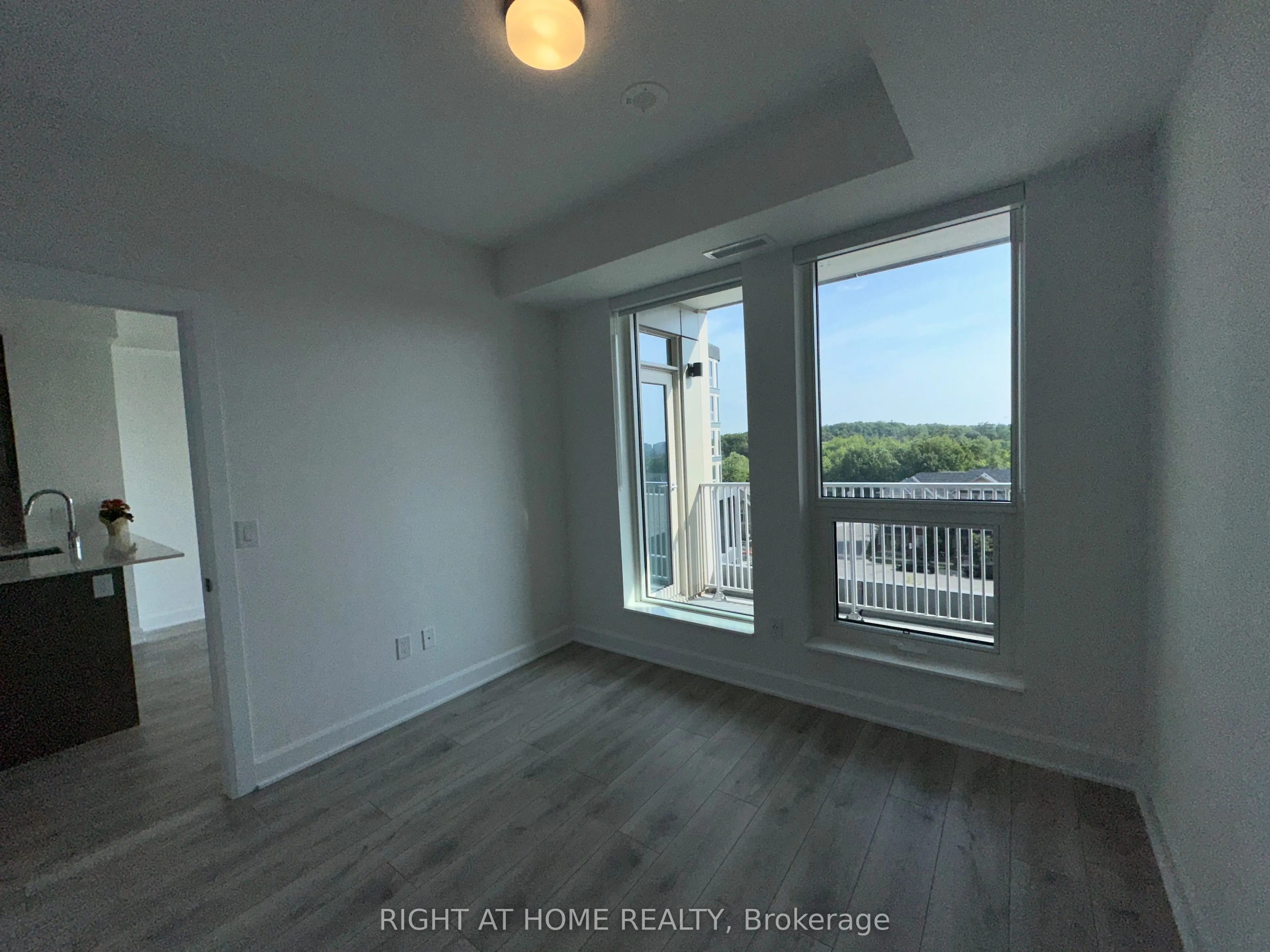 3240 William Coltson Ave Avenue, #603