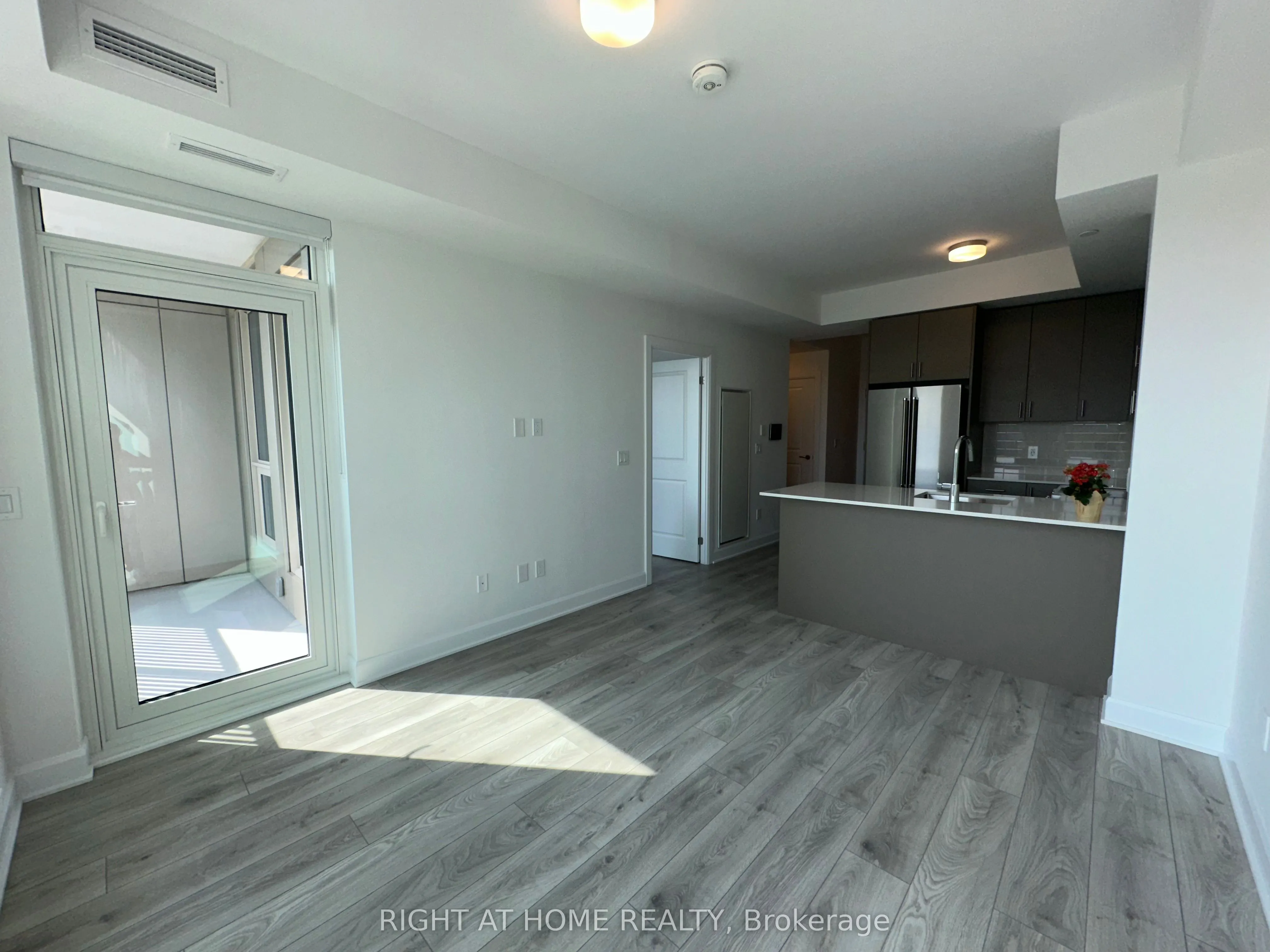 3240 William Coltson Ave Avenue, #603