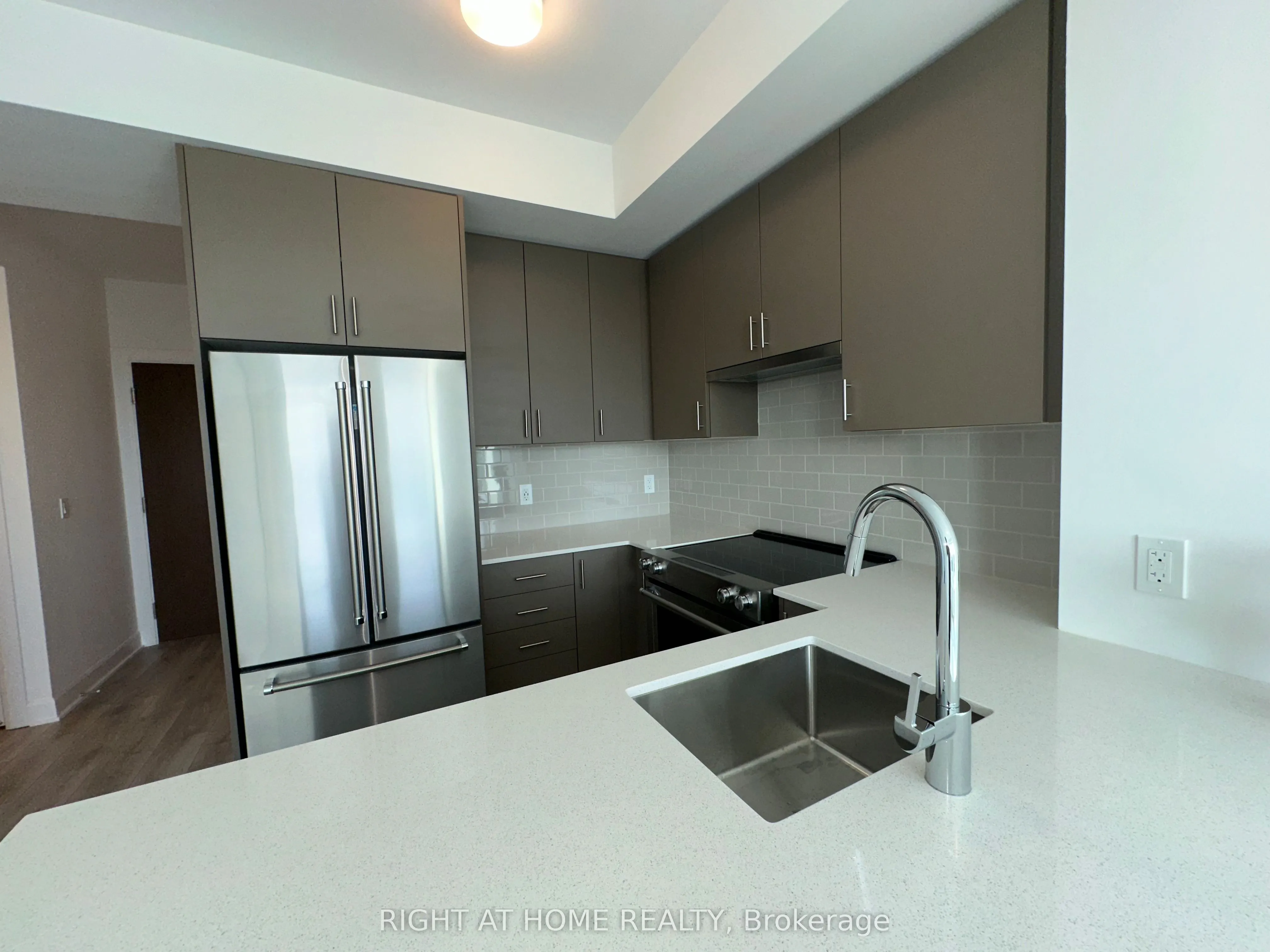 3240 William Coltson Ave Avenue, #603