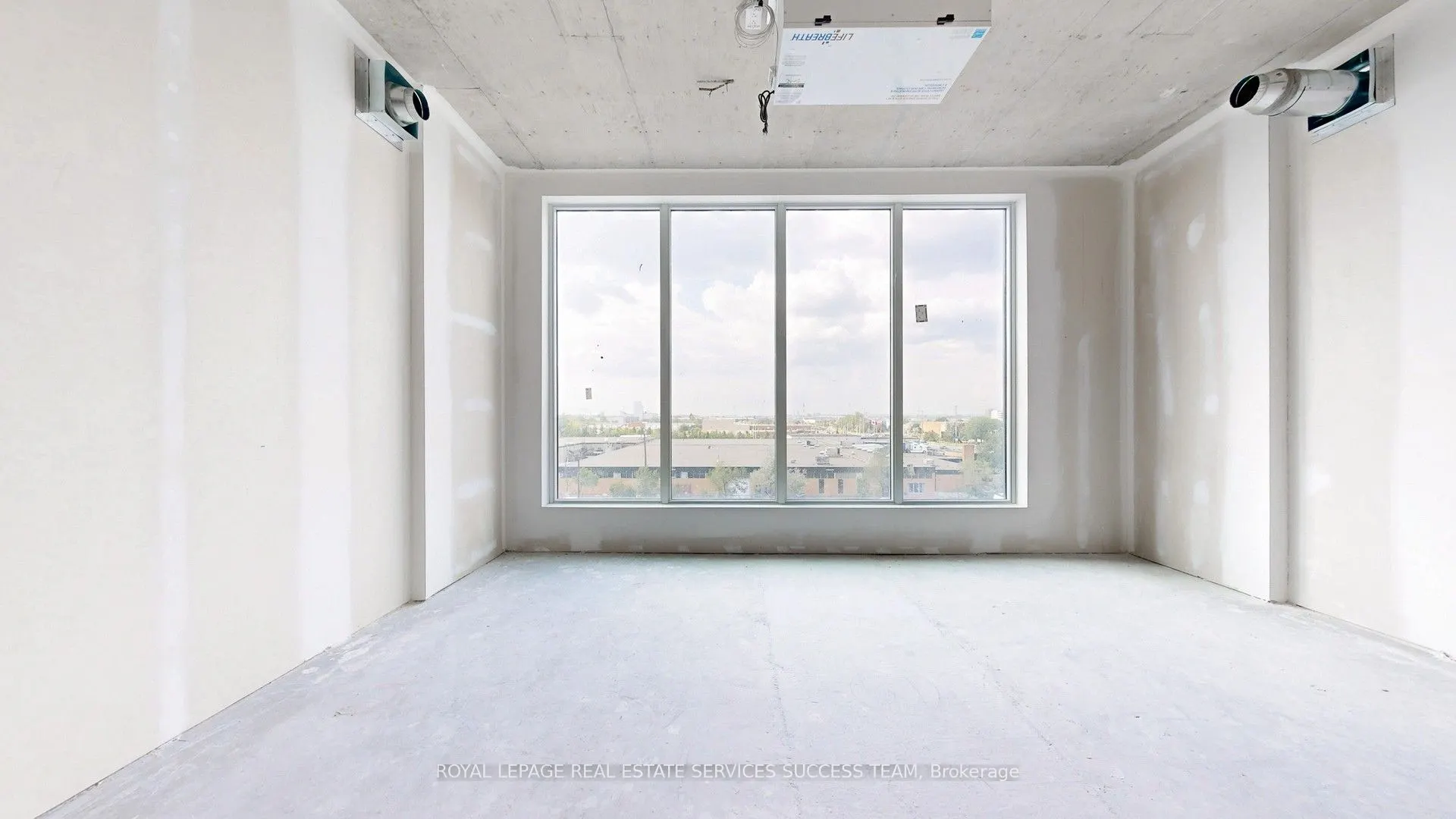 600 Dixon Road, #301