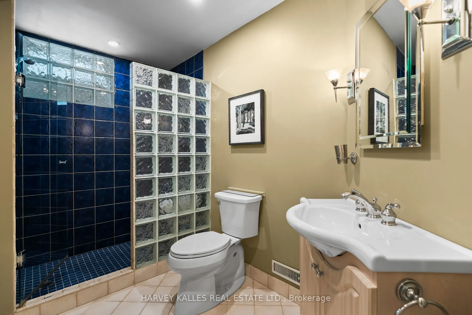 43 Hartfield Road