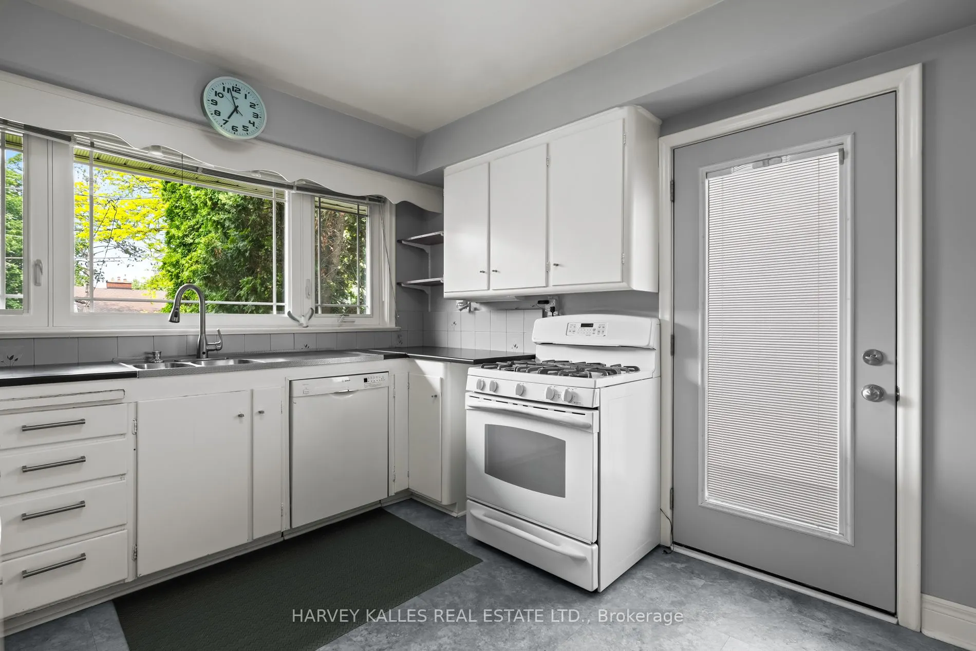 43 Hartfield Road
