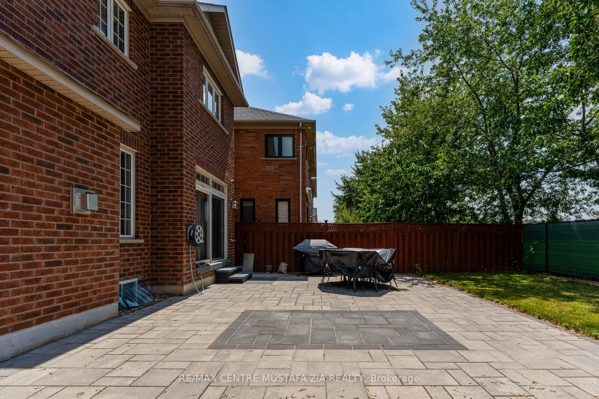 3439 Artesian Drive, #UPPER