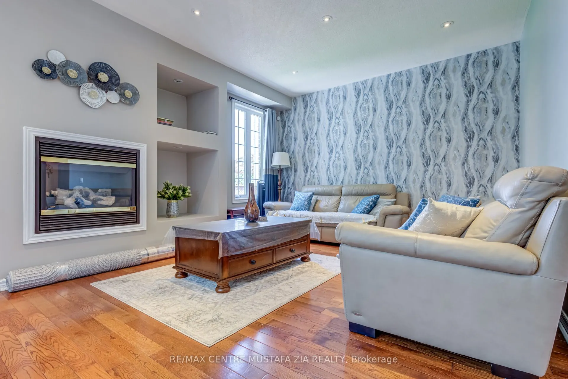 3439 Artesian Drive, #UPPER
