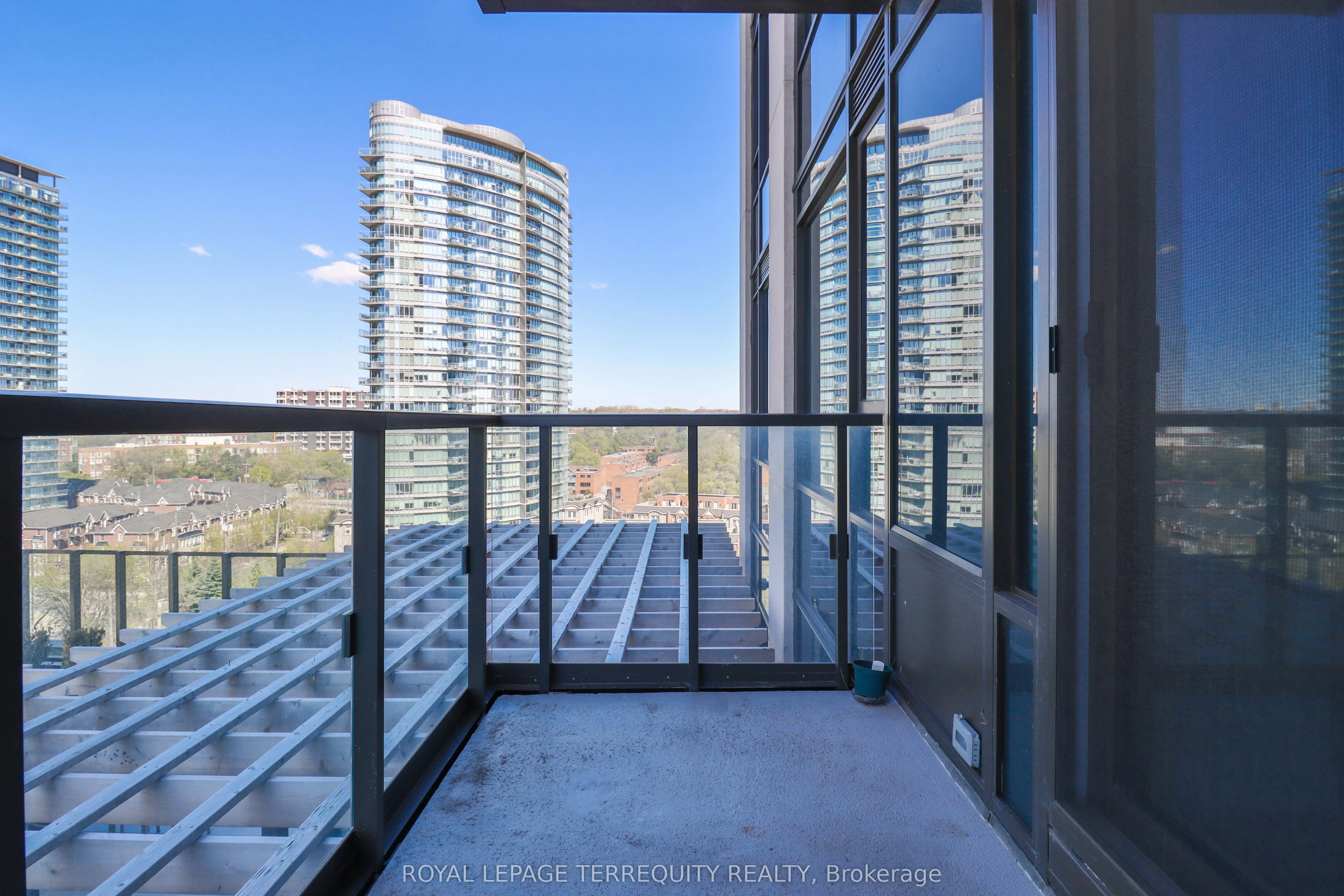 1926 Lake Shore Boulevard, #1212