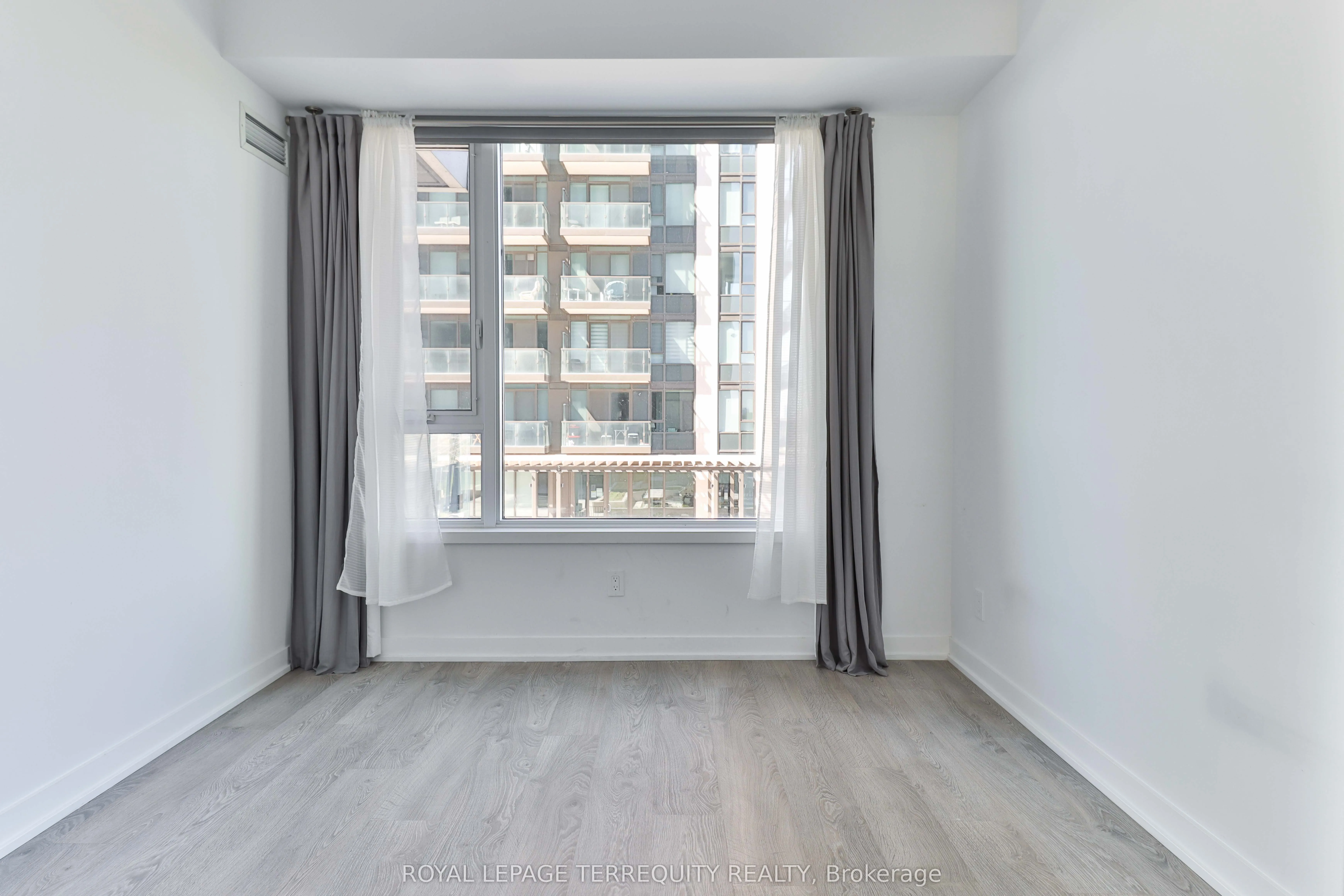 1926 Lake Shore Boulevard, #1212