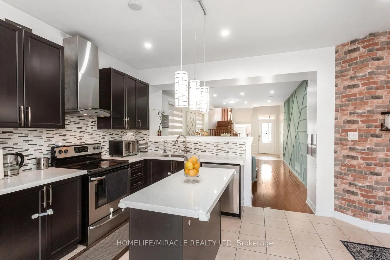45 Boundbrook Drive