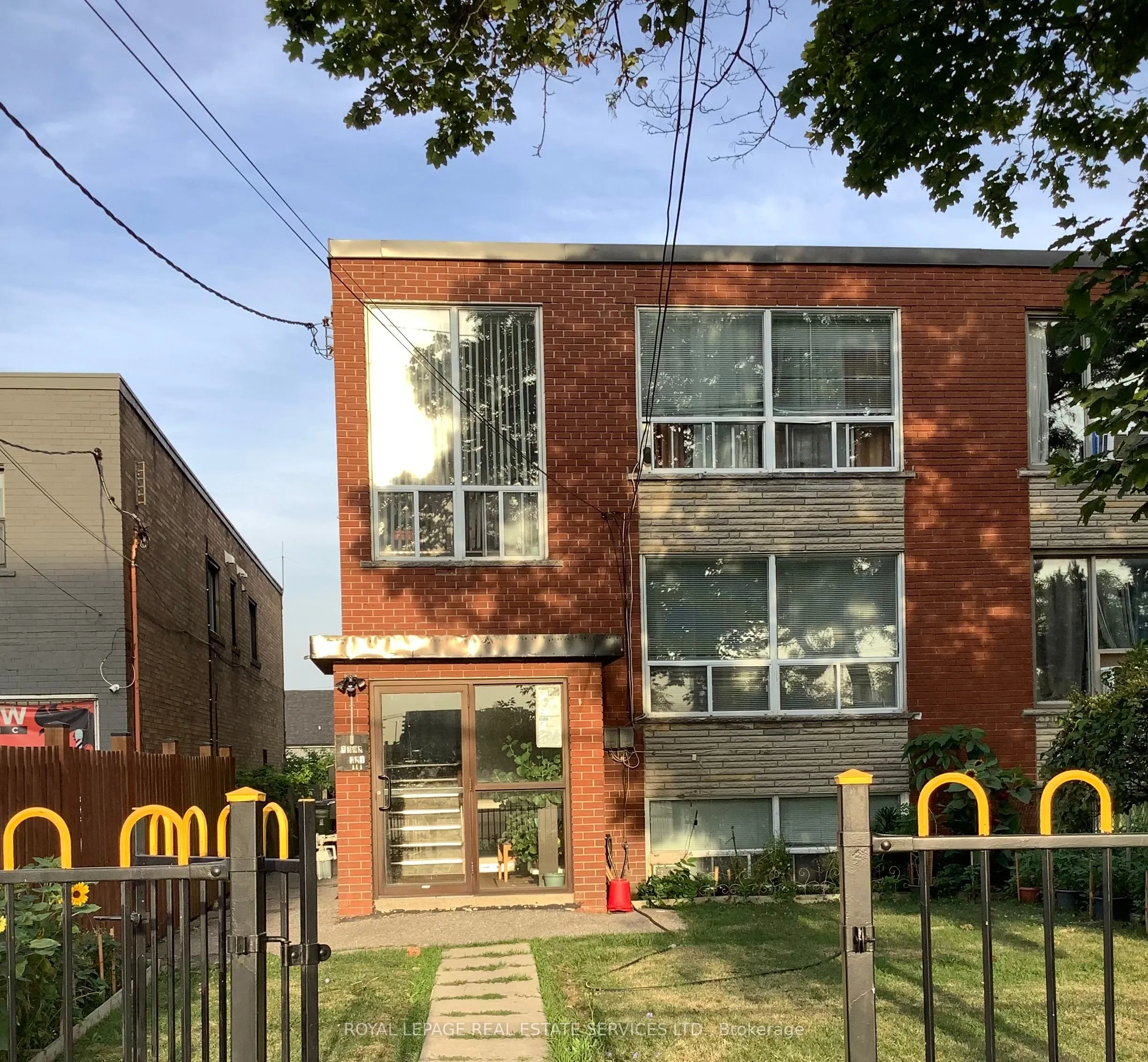 3602 Dufferin Street