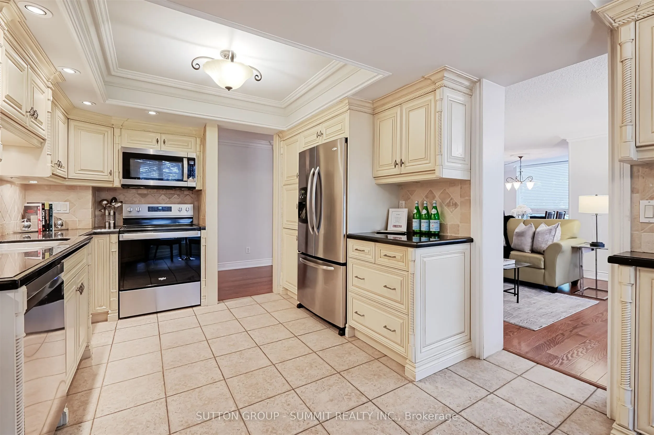 55 Kingsbridge Garden Circle, #209