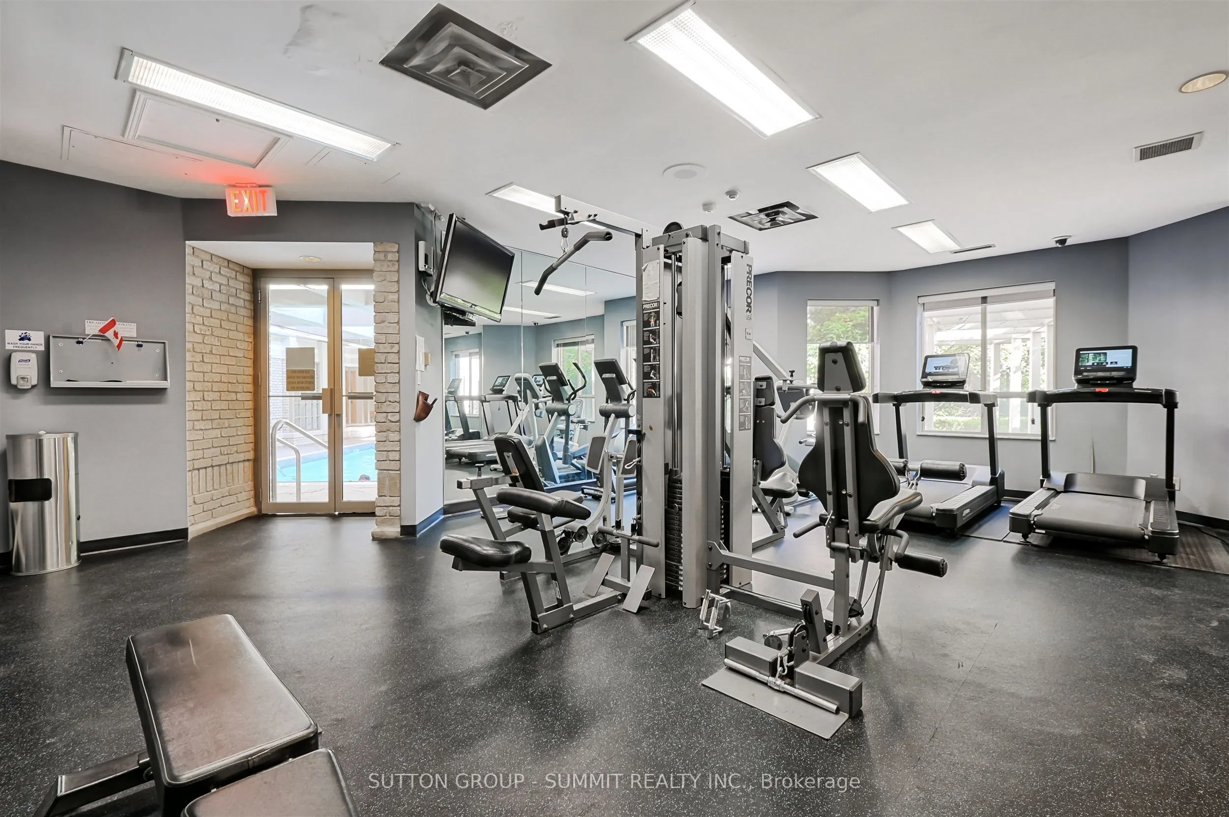 55 Kingsbridge Garden Circle, #209