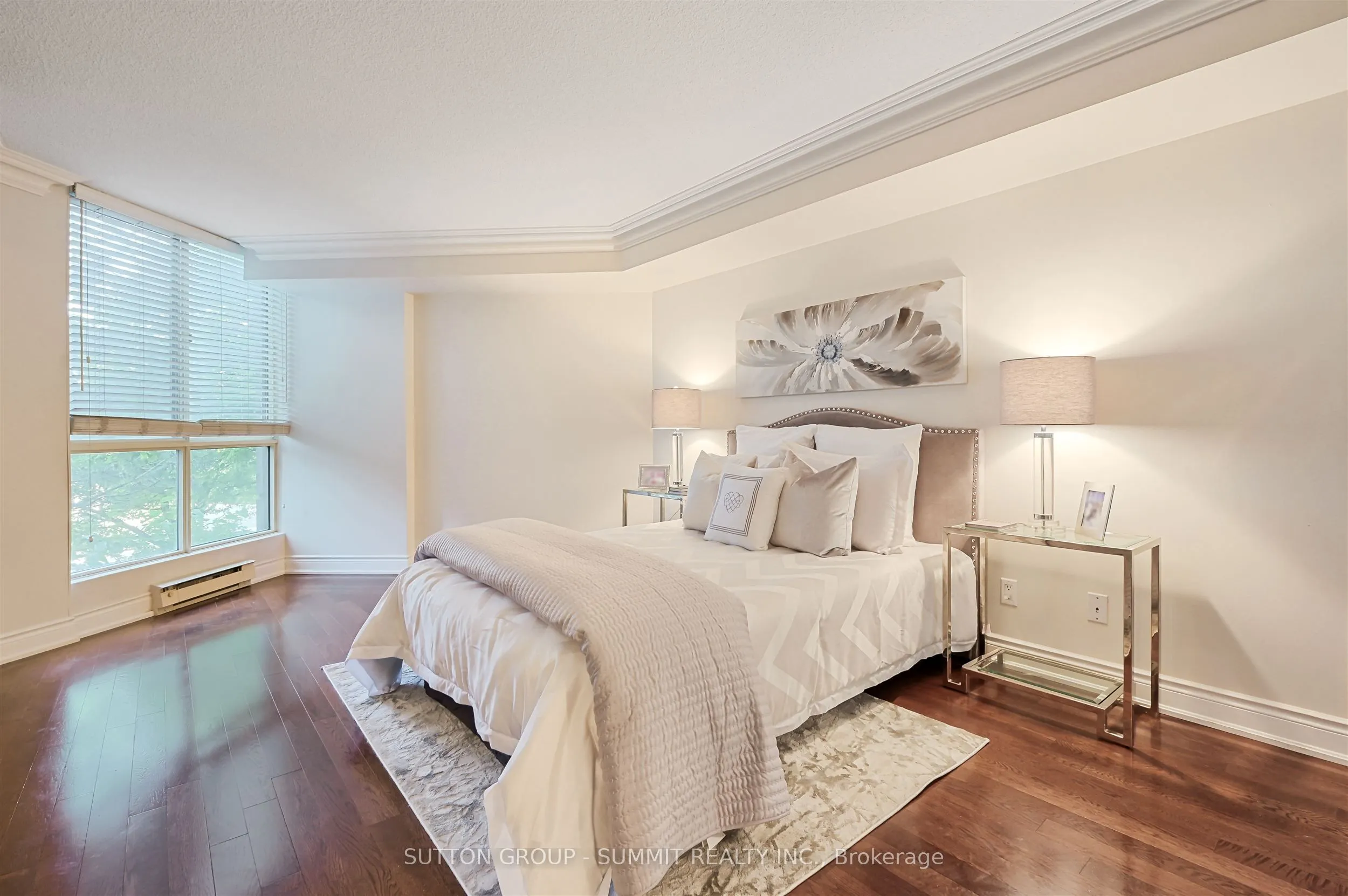 55 Kingsbridge Garden Circle, #209
