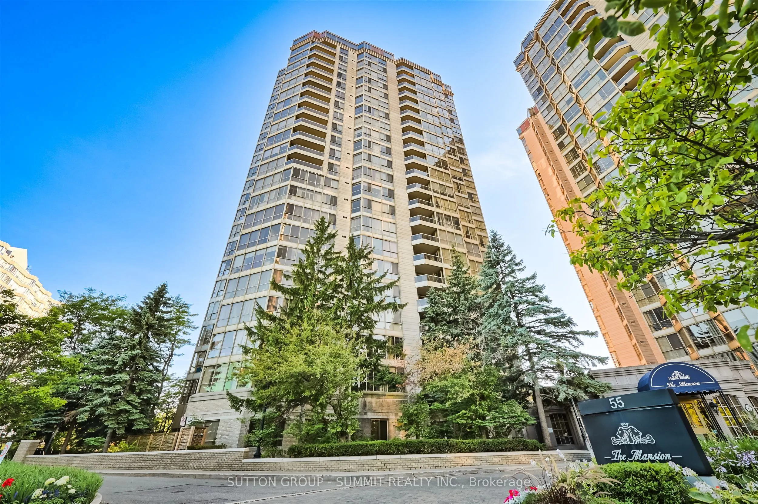 55 Kingsbridge Garden Circle, #209