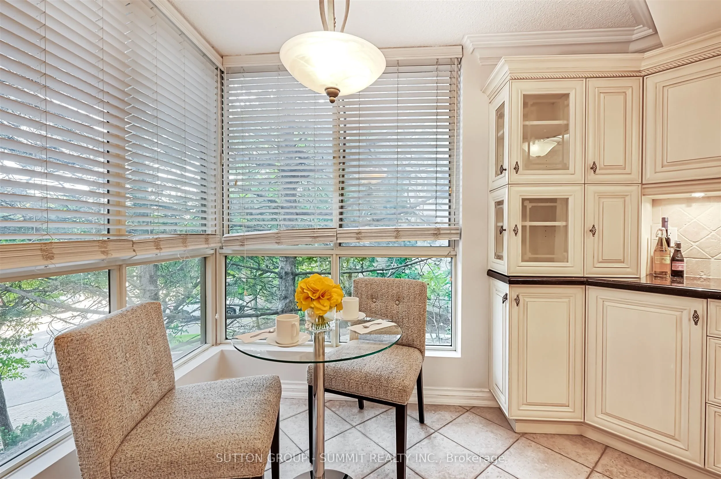 55 Kingsbridge Garden Circle, #209