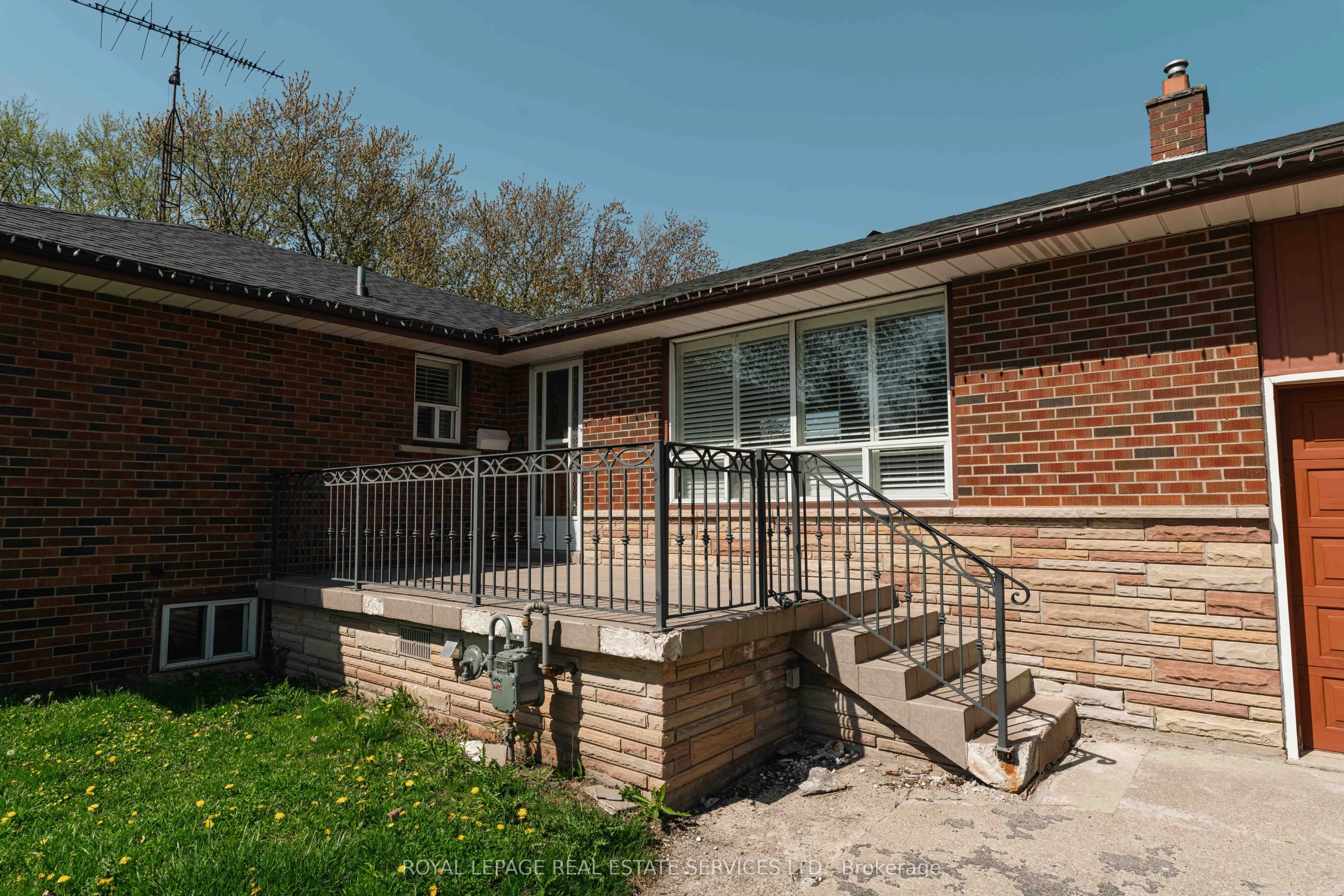 365 Sandhurst Drive