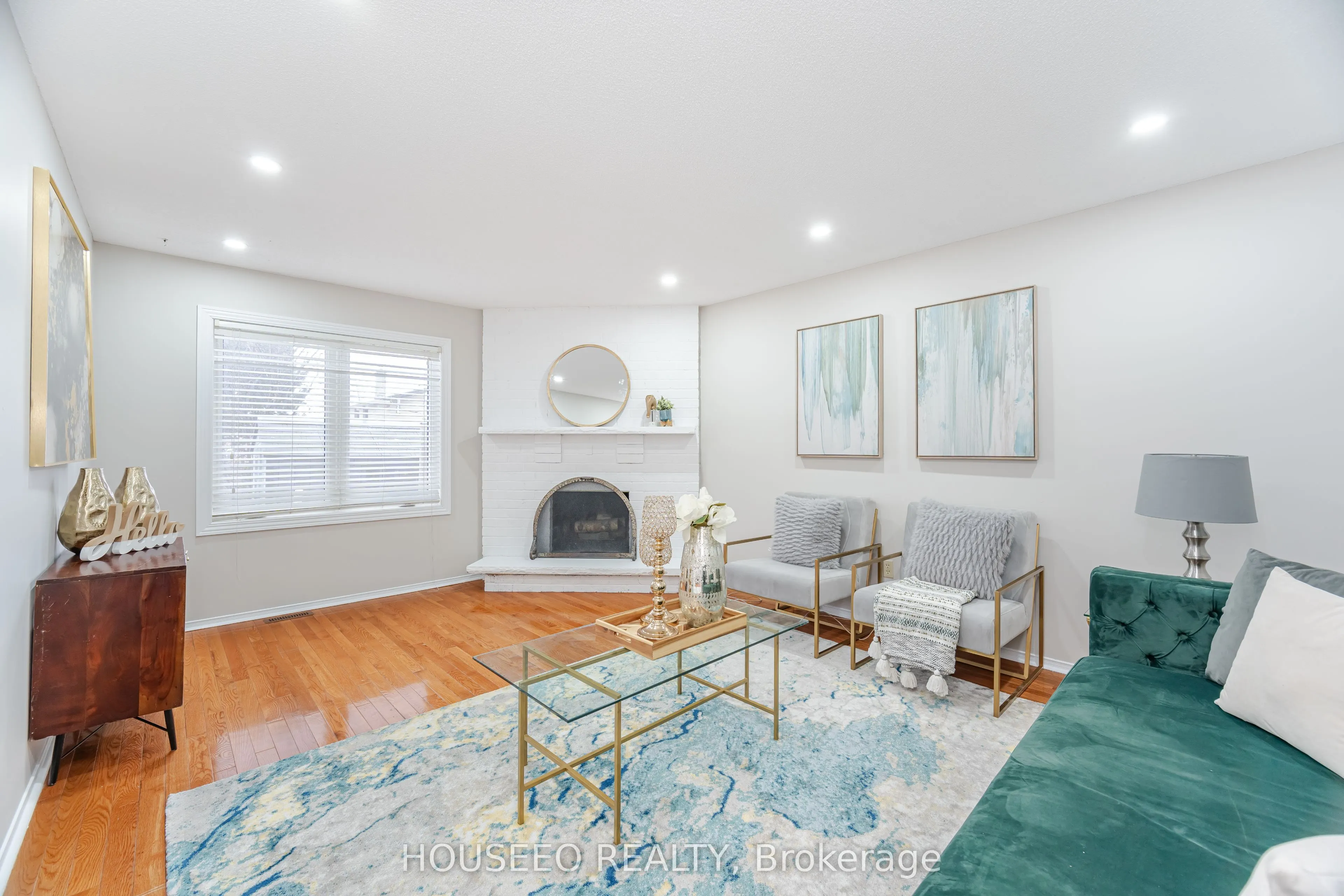 40 Kirk Drive