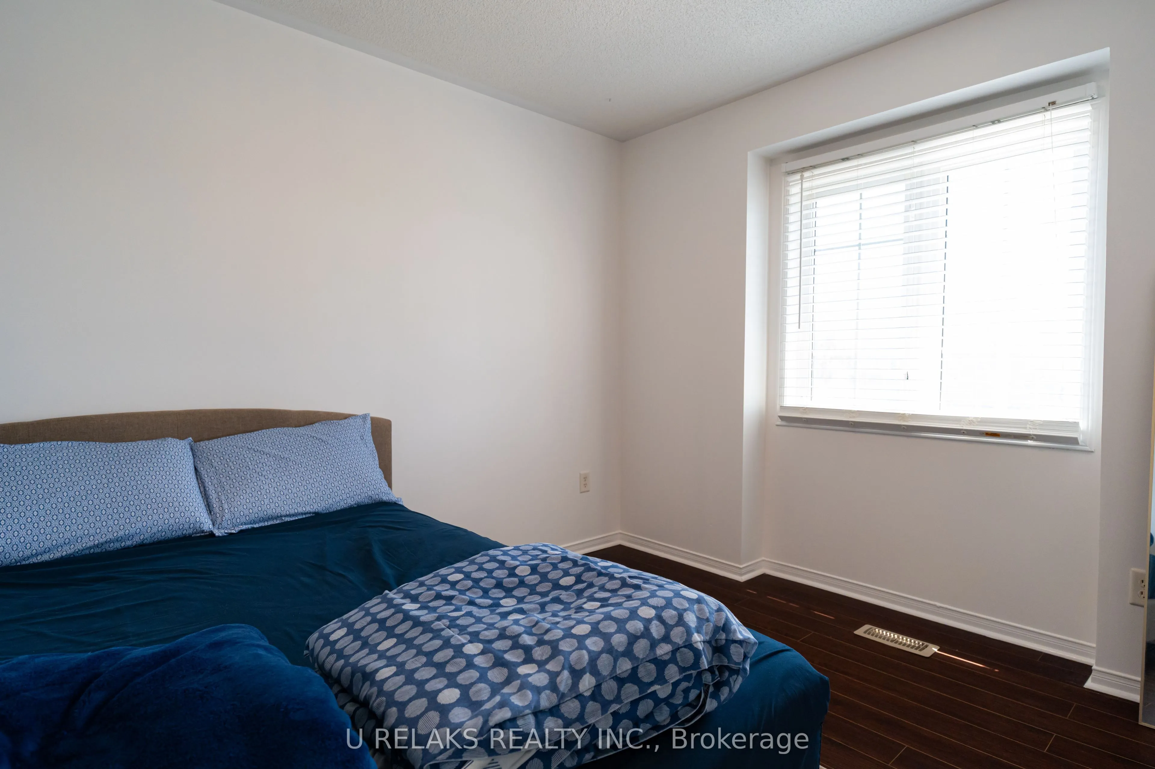 7211 Atwood Lane