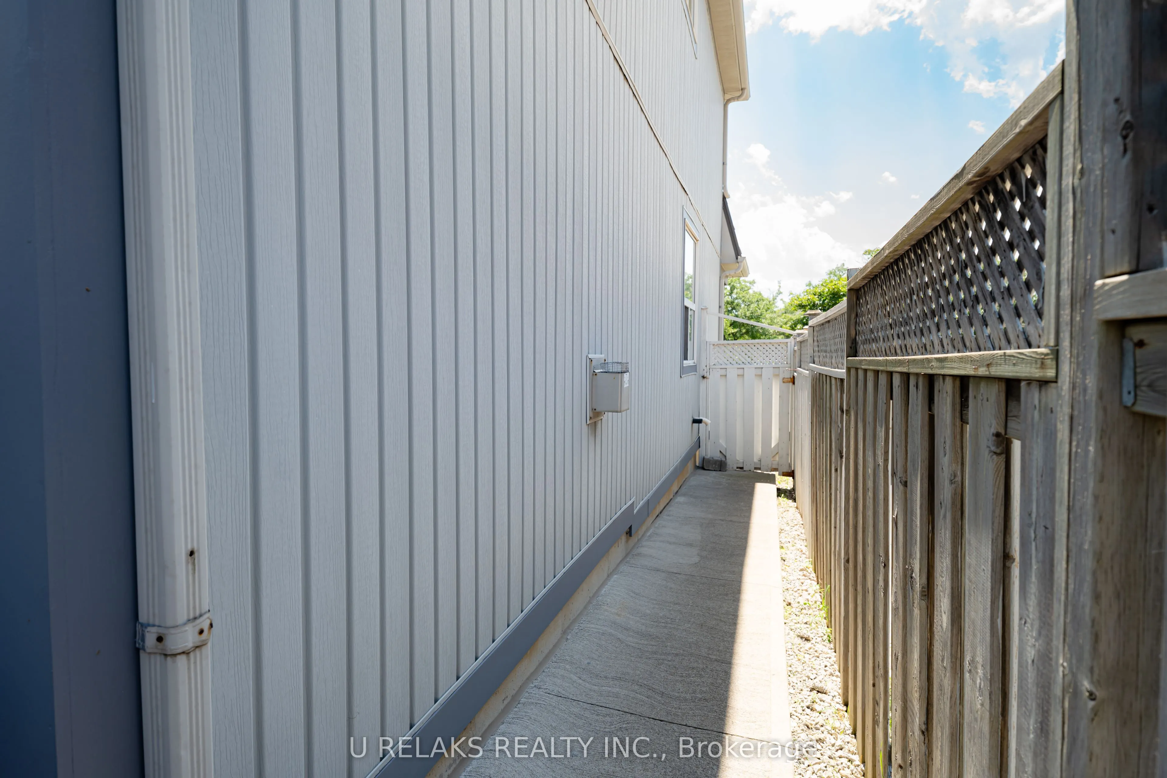 7211 Atwood Lane