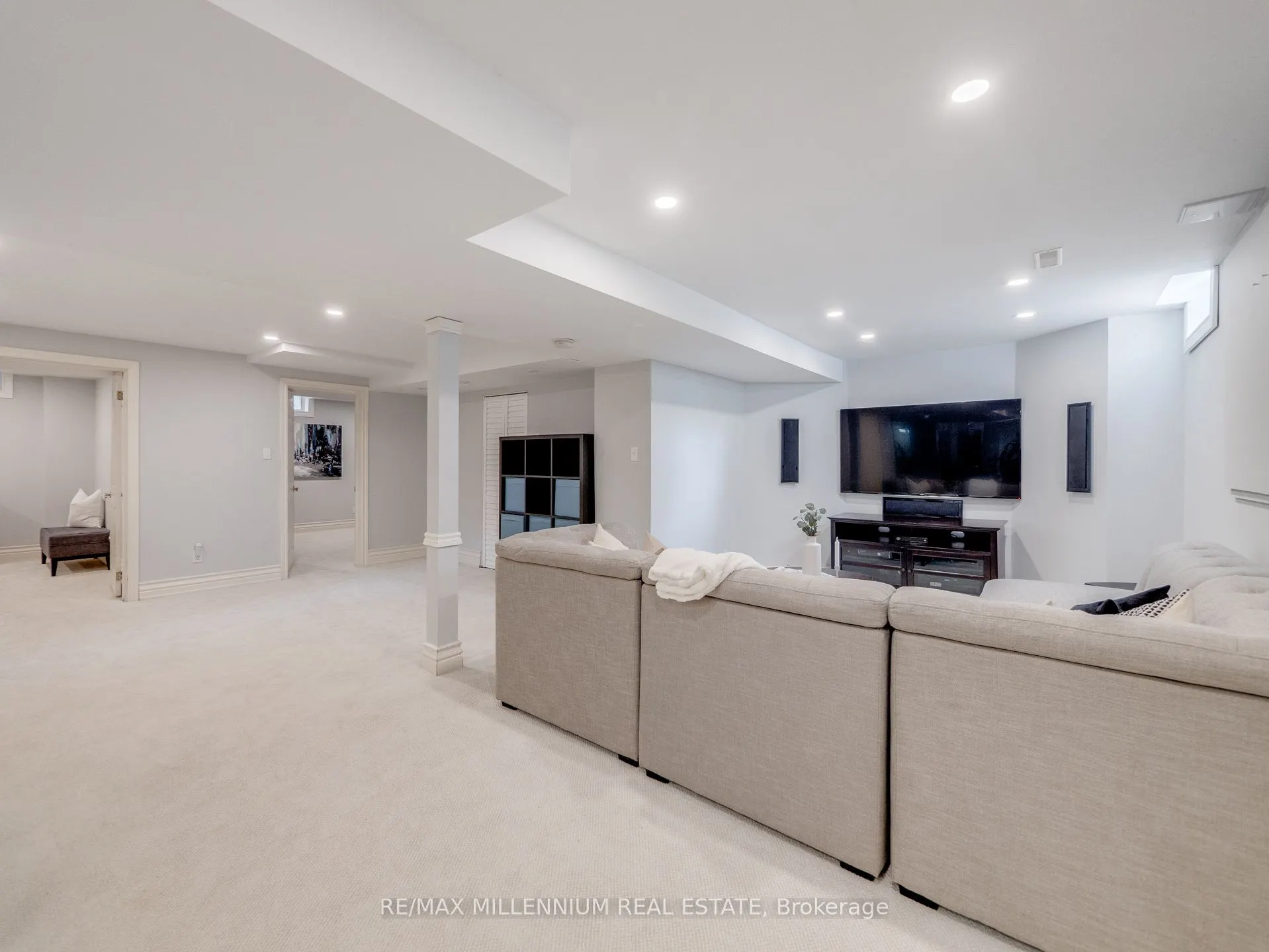 1050 Masters Green Drive