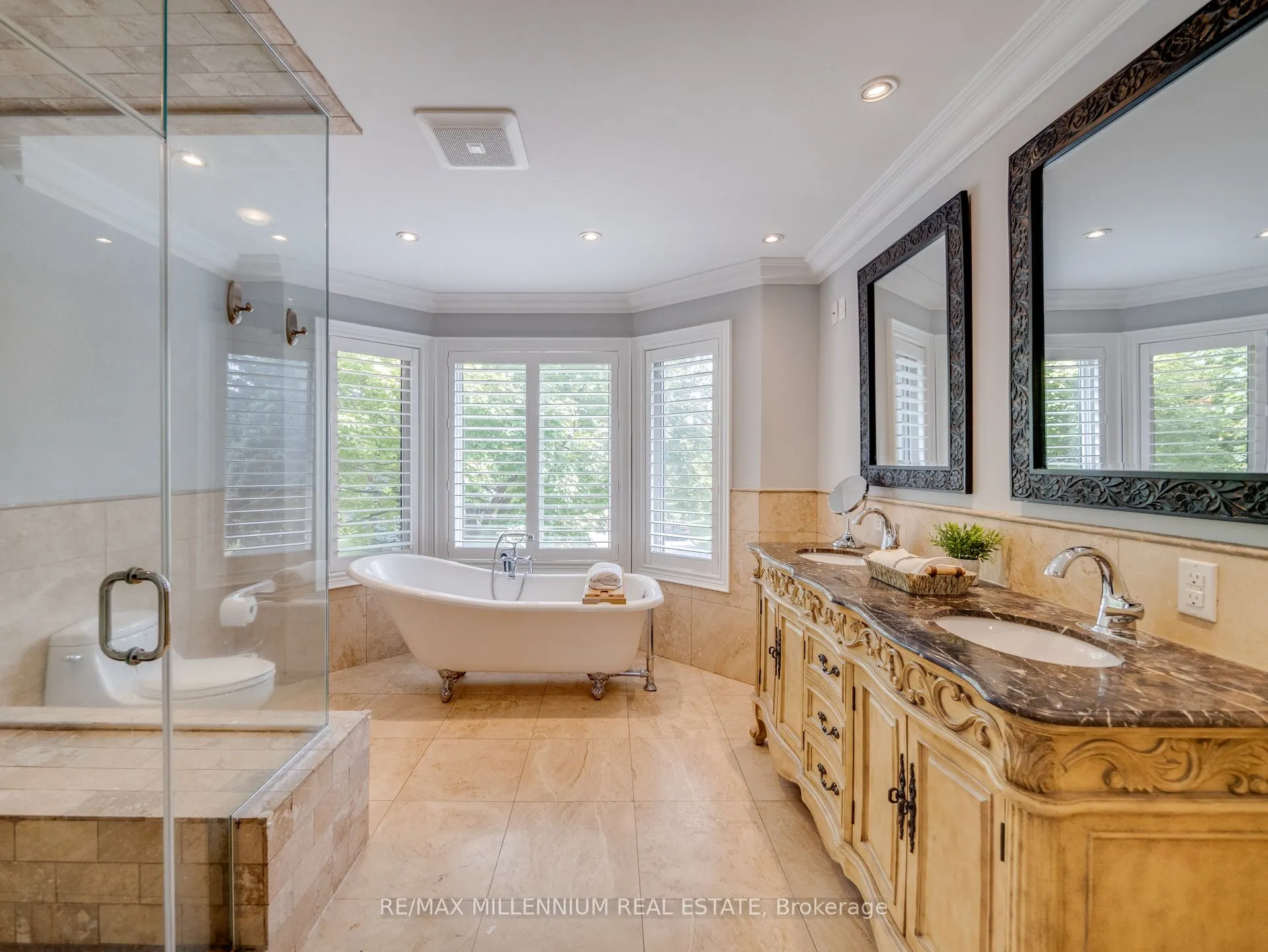 1050 Masters Green Drive