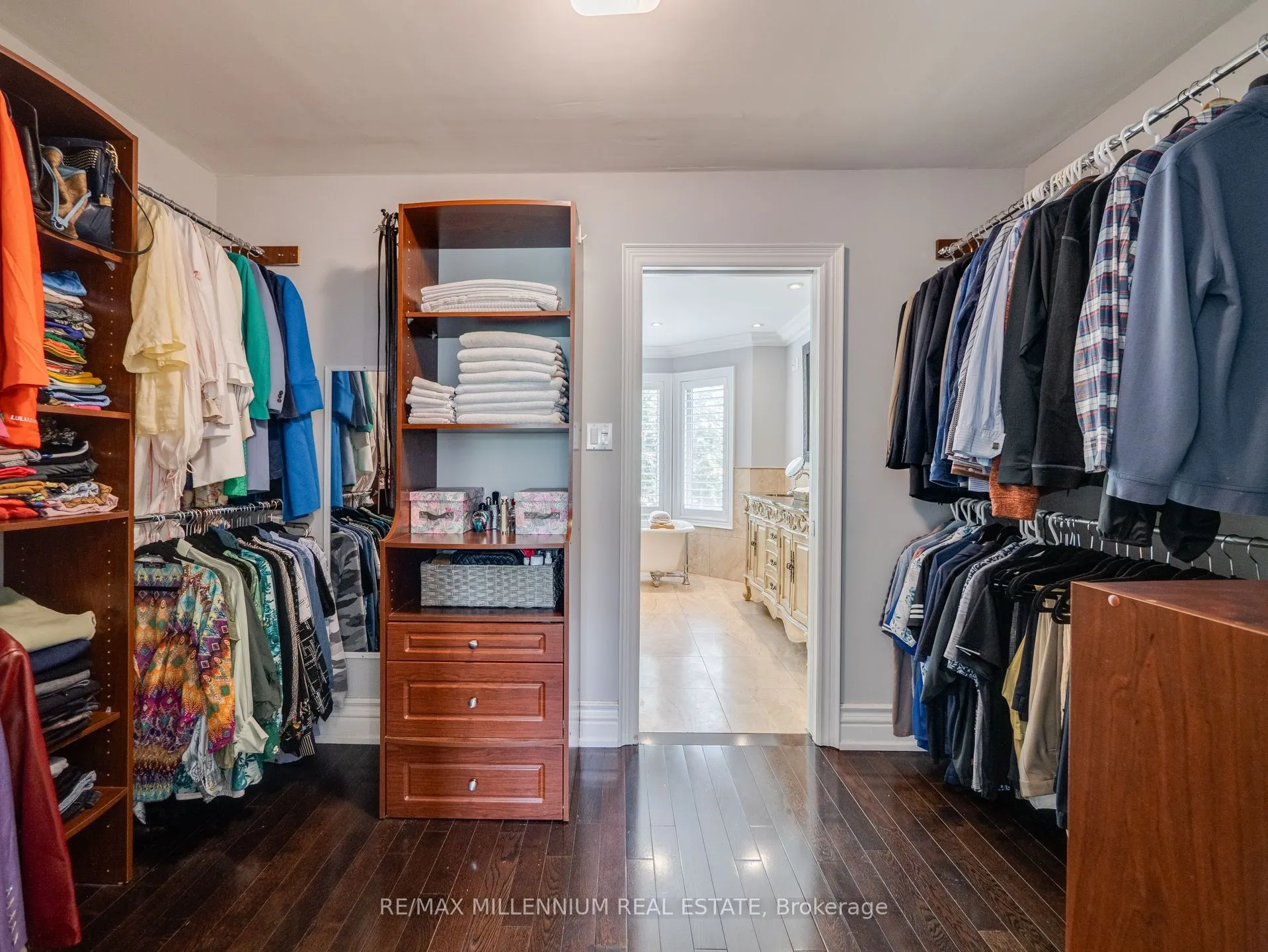 1050 Masters Green Drive