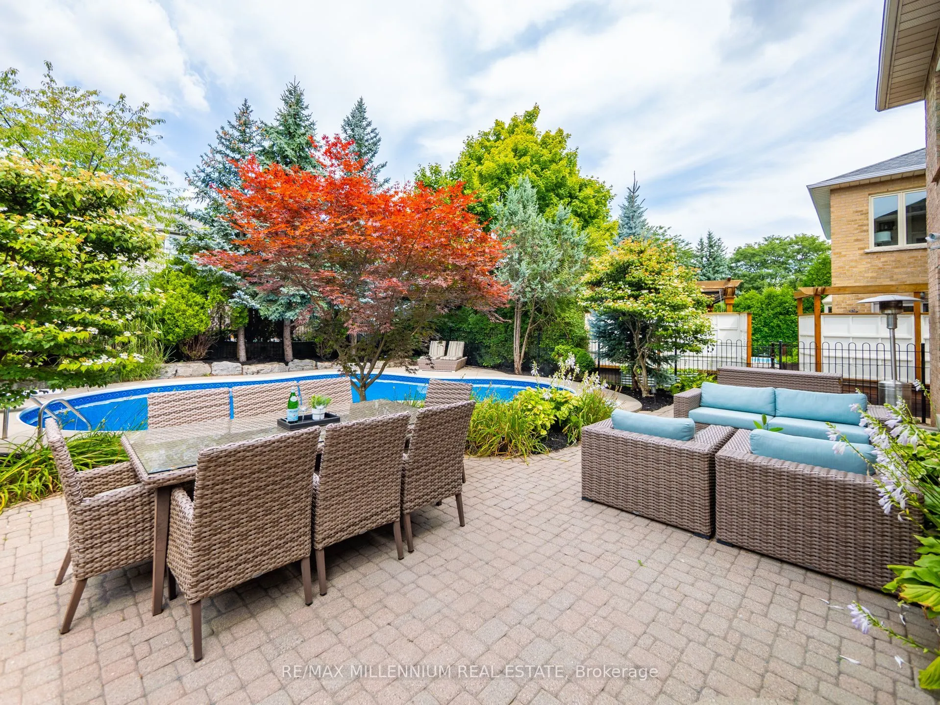 1050 Masters Green Drive