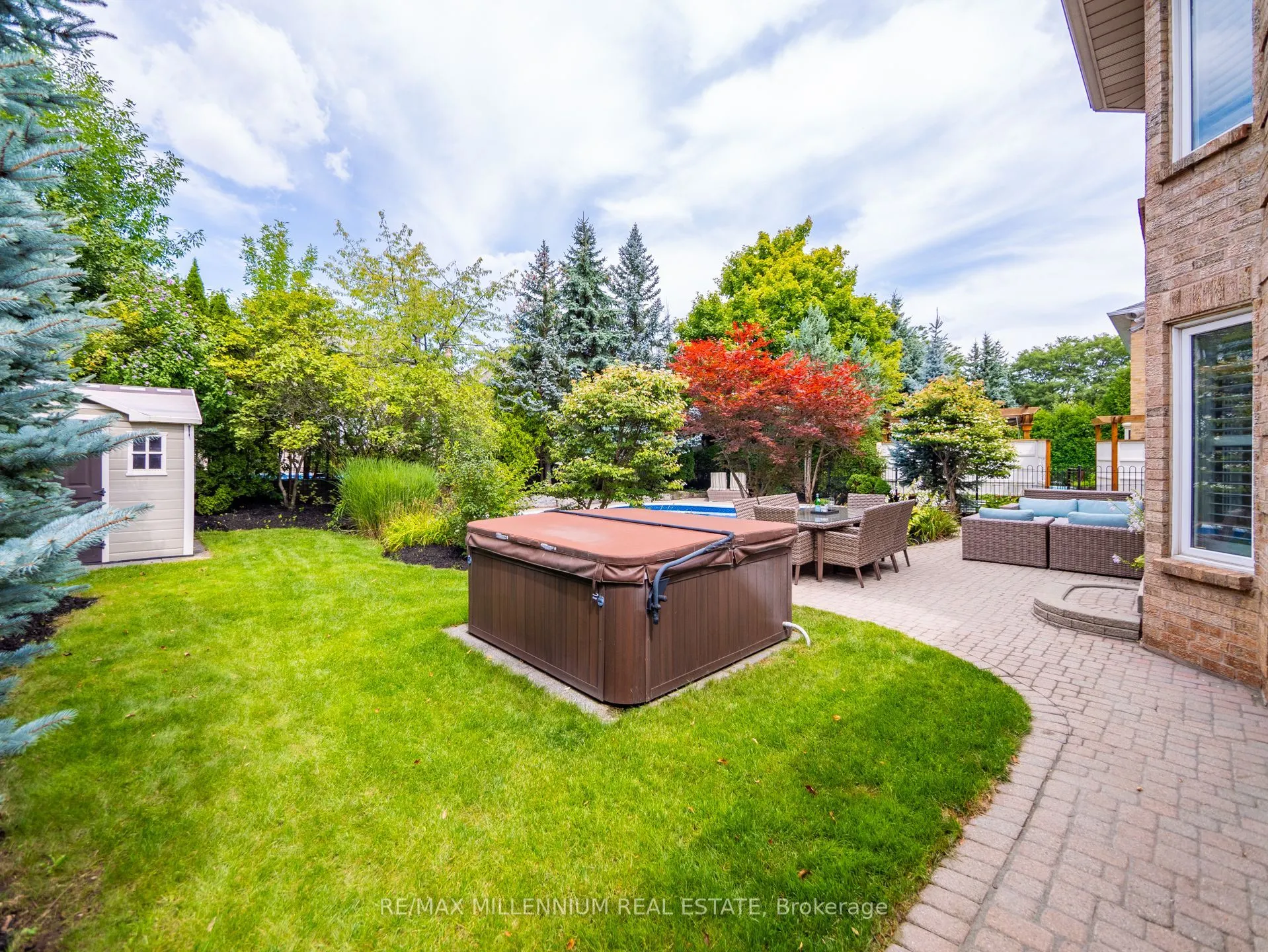 1050 Masters Green Drive