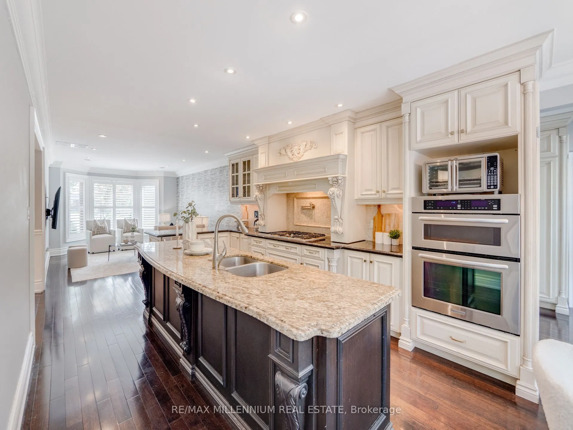 1050 Masters Green Drive