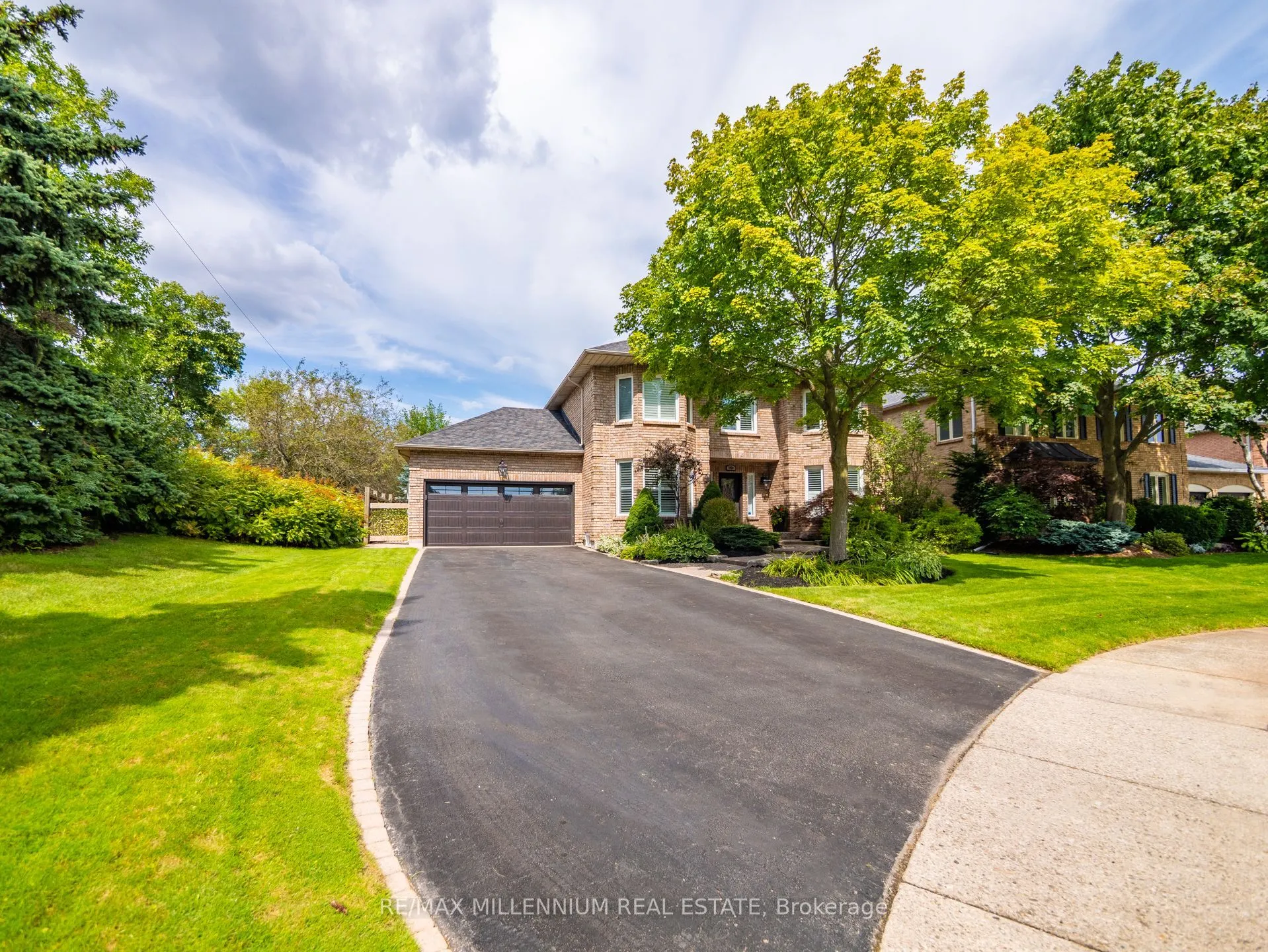 1050 Masters Green Drive