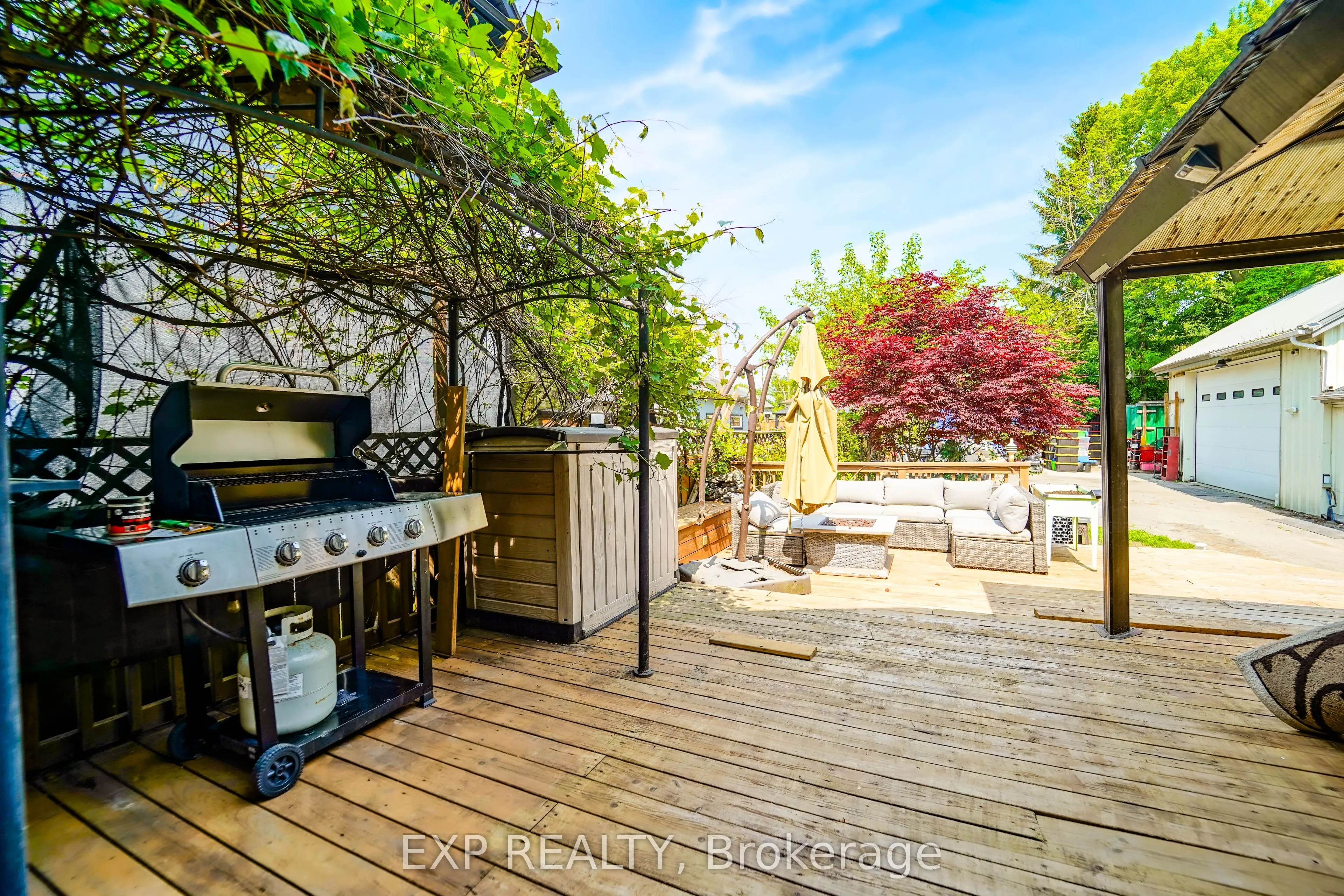 1331 St. James Avenue