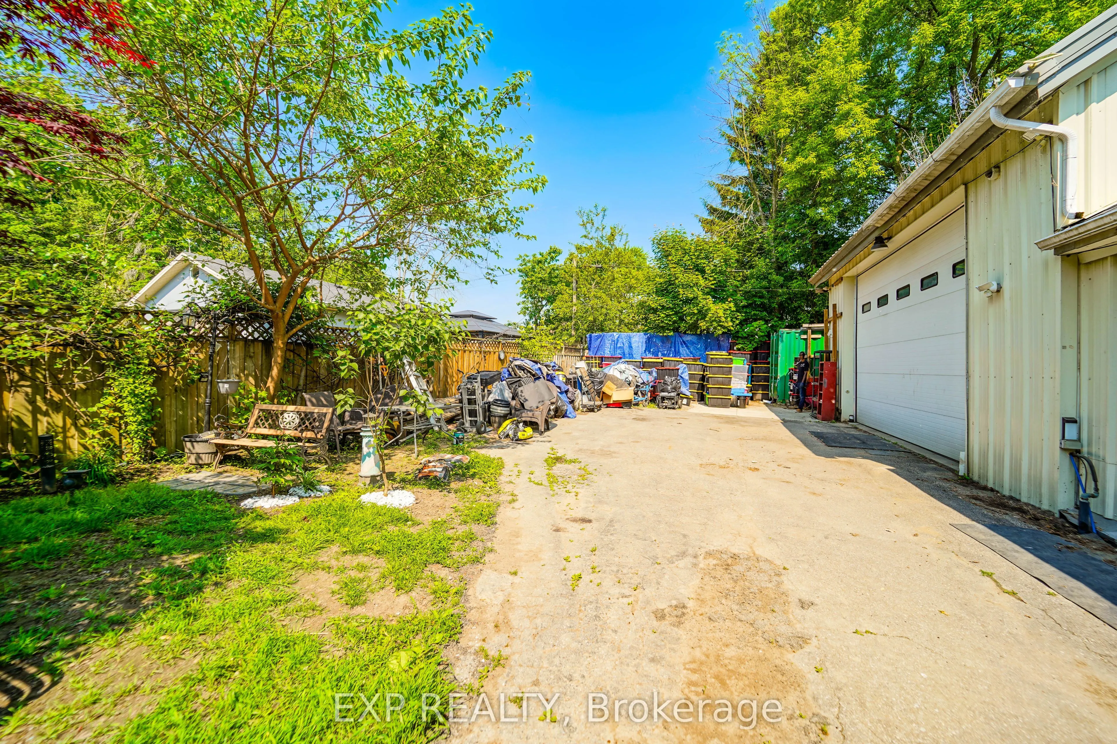 1331 St. James Avenue