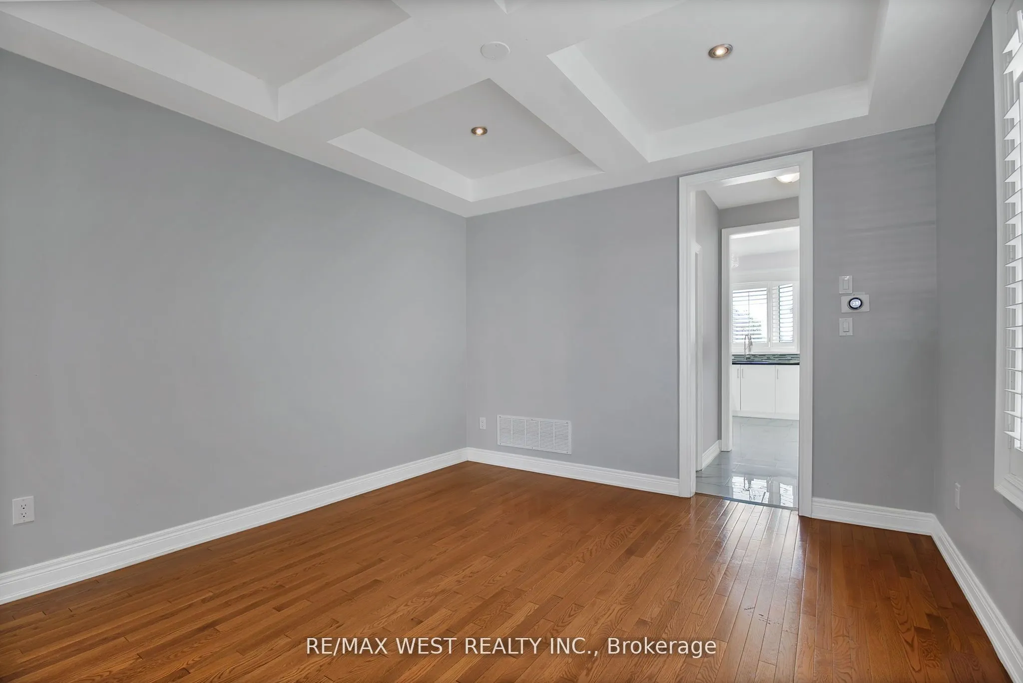 3 Fallowfield Road