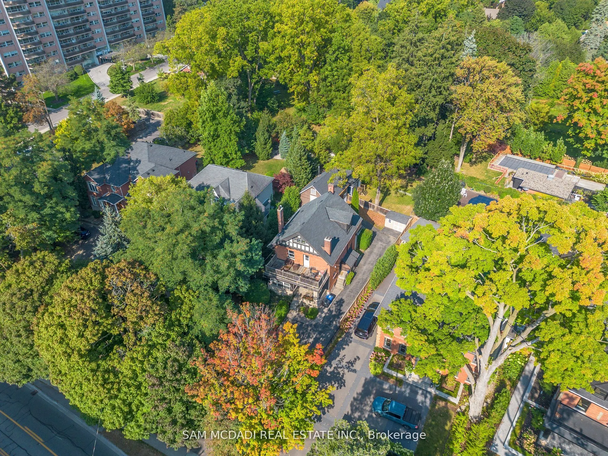 2177 Lakeshore Road