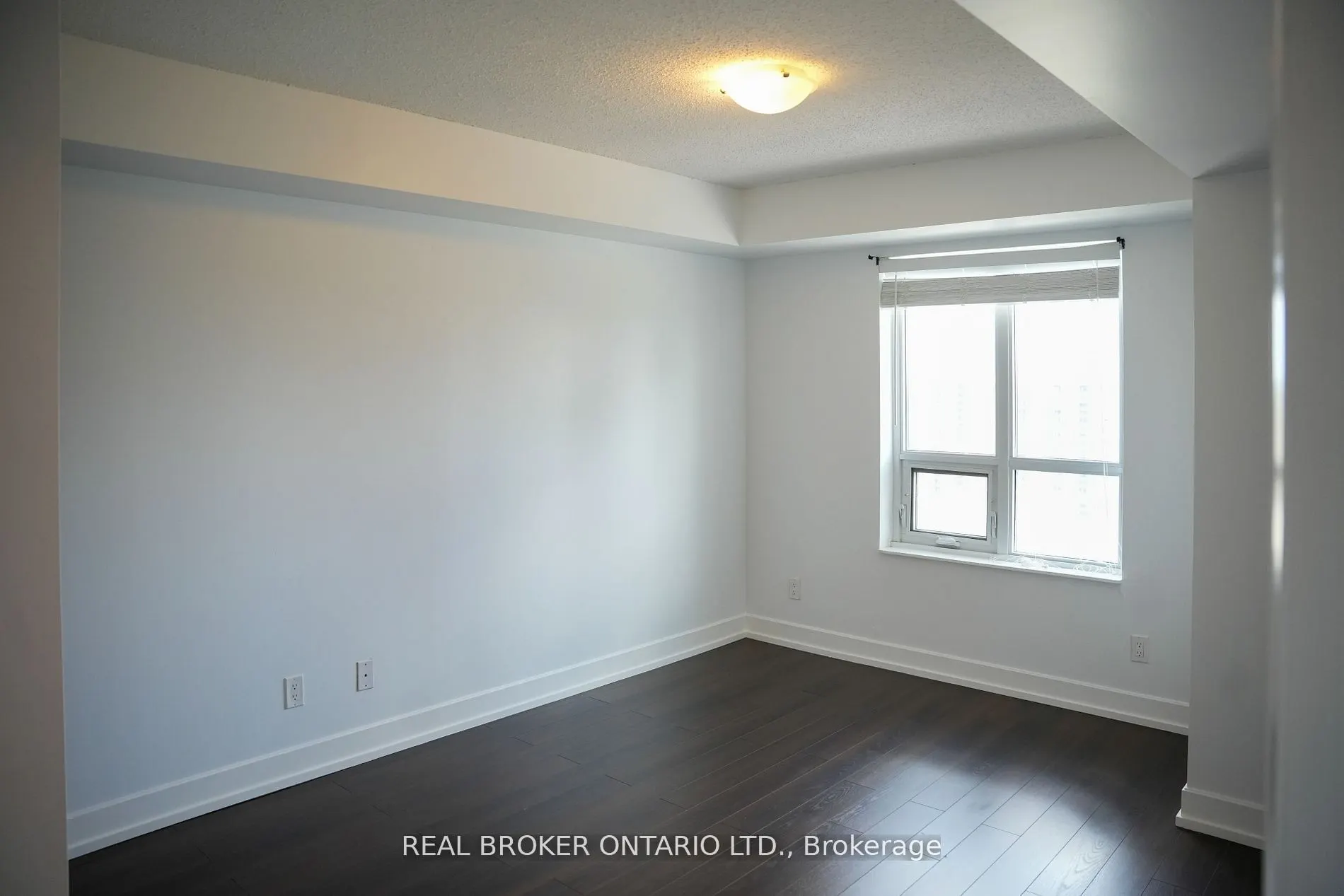2 Eva Road, #1725