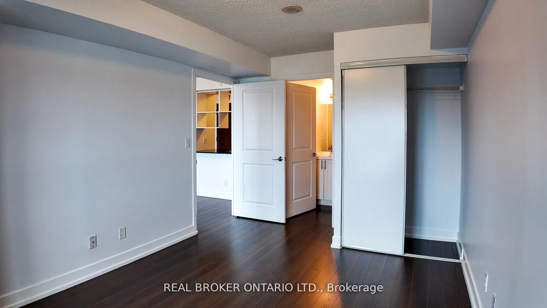 2 Eva Road, #1725
