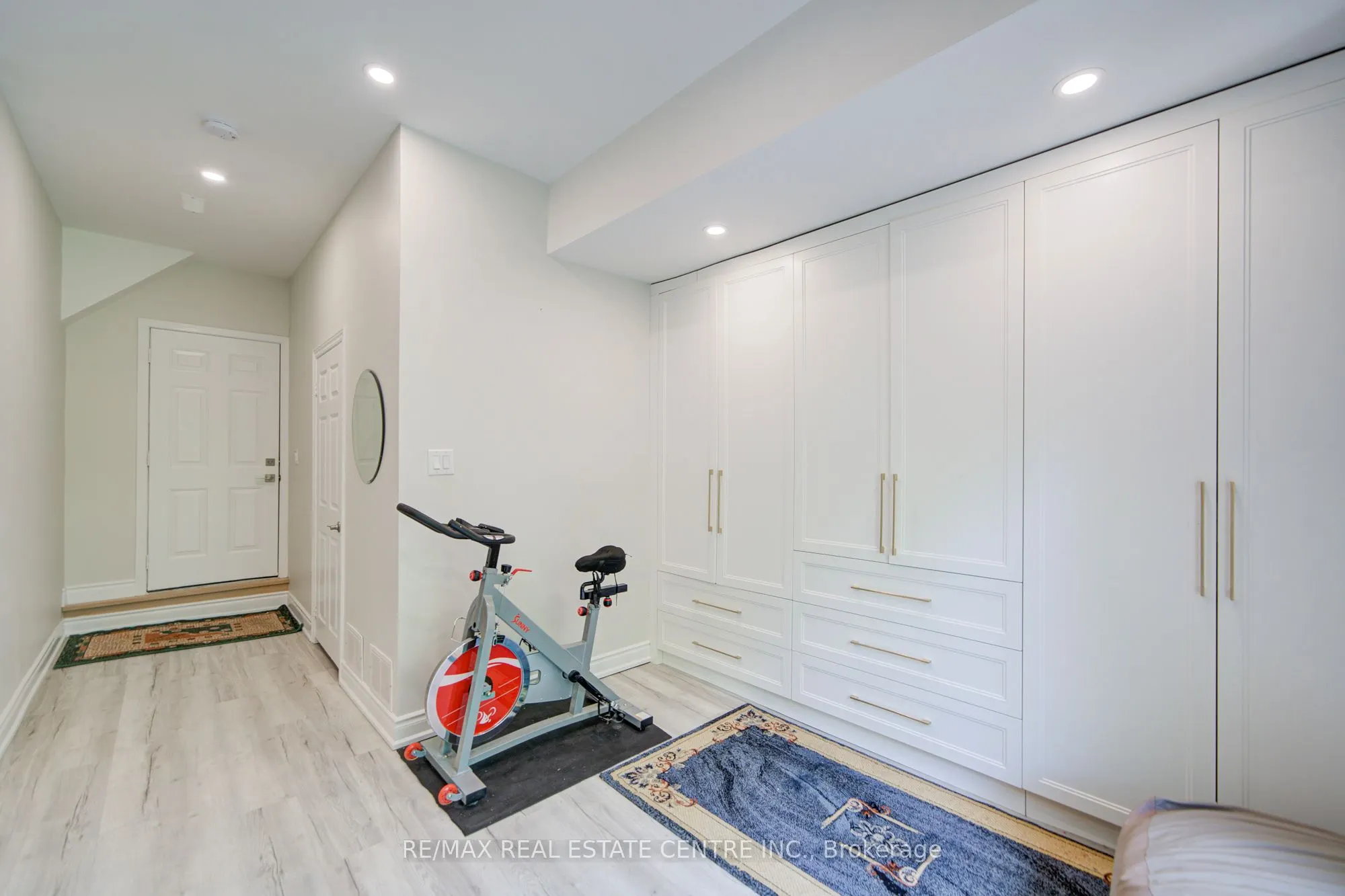 280 Hillcrest Avenue, #19
