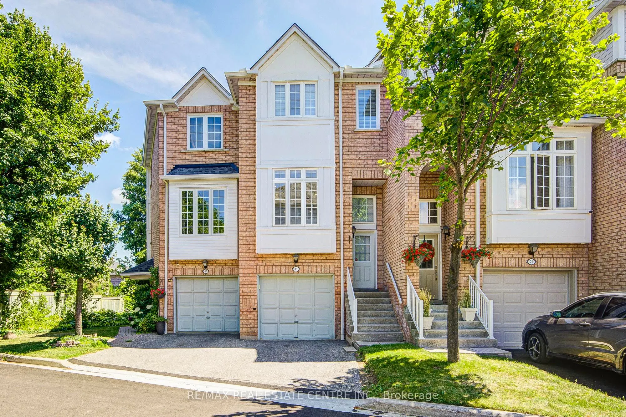 280 Hillcrest Avenue, #19