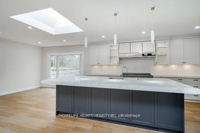 271 Wedgewood Drive