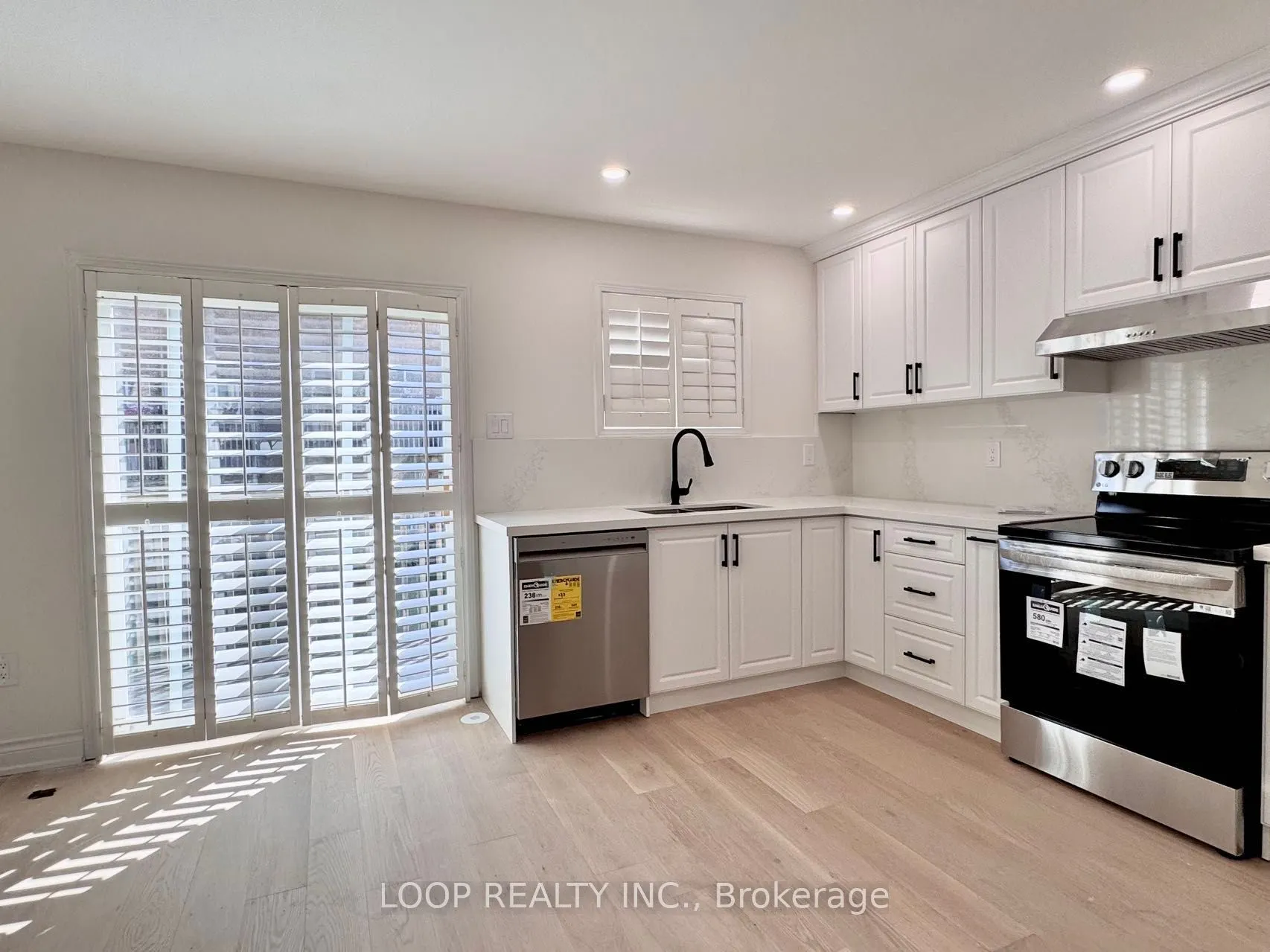 601 Shoreline Drive, #102