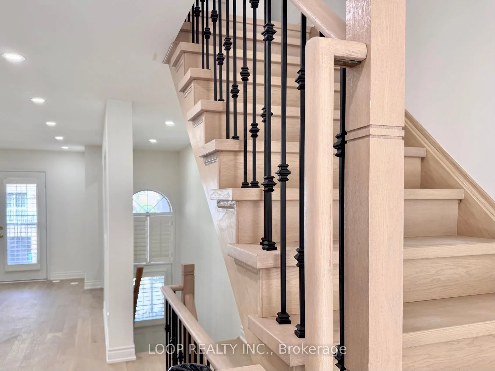 601 Shoreline Drive, #102