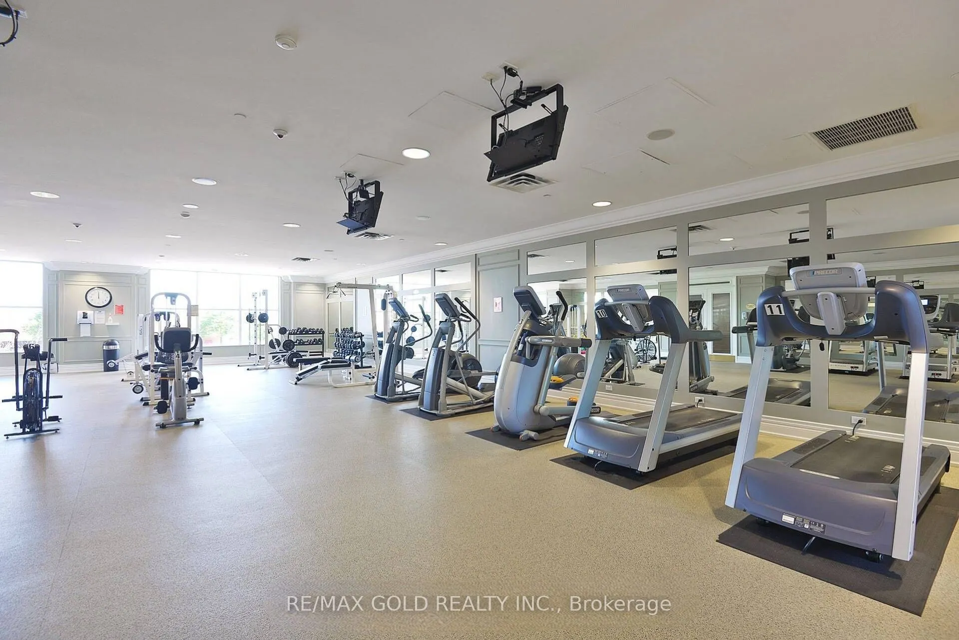 35 Kingsbridge Garden Circle, #3205
