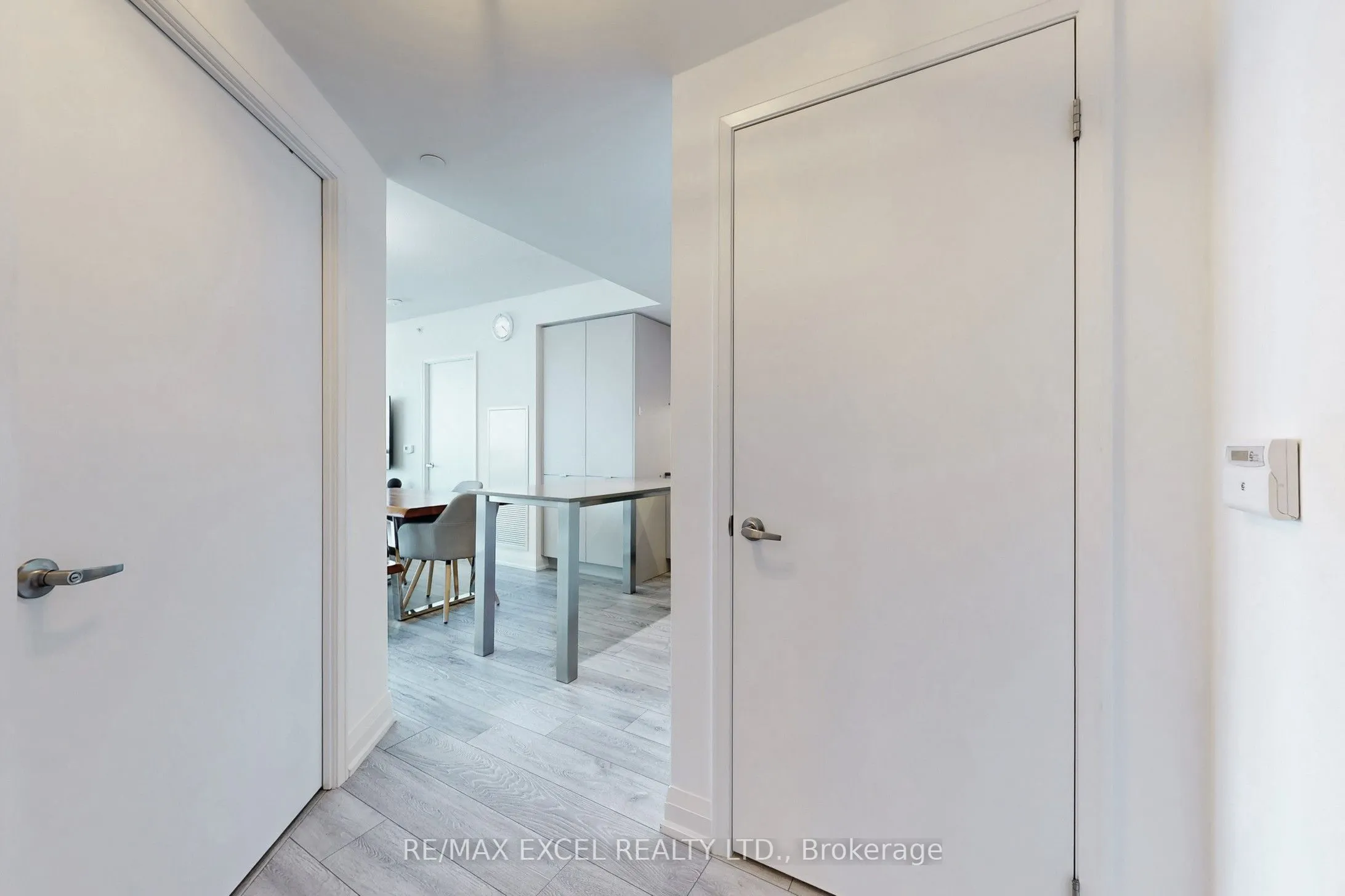30 Gibbs Road, #1708