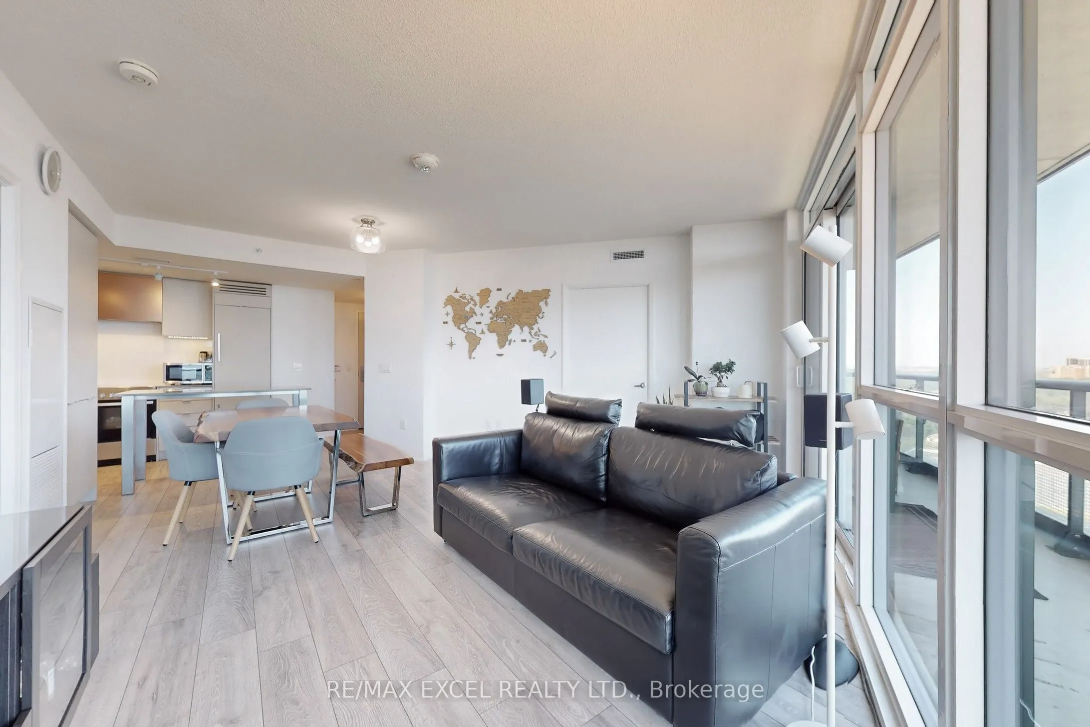 30 Gibbs Road, #1708