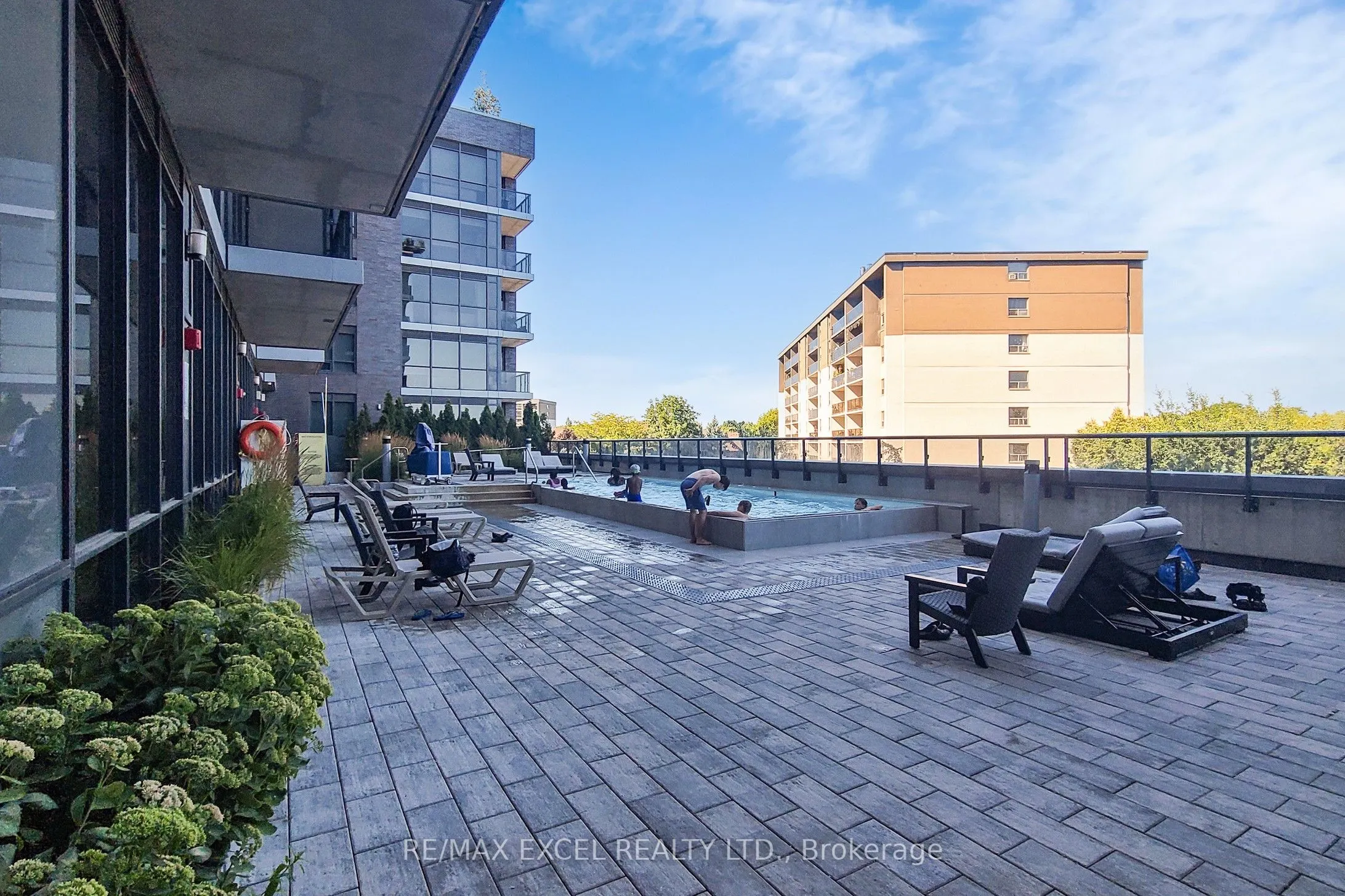 30 Gibbs Road, #1708